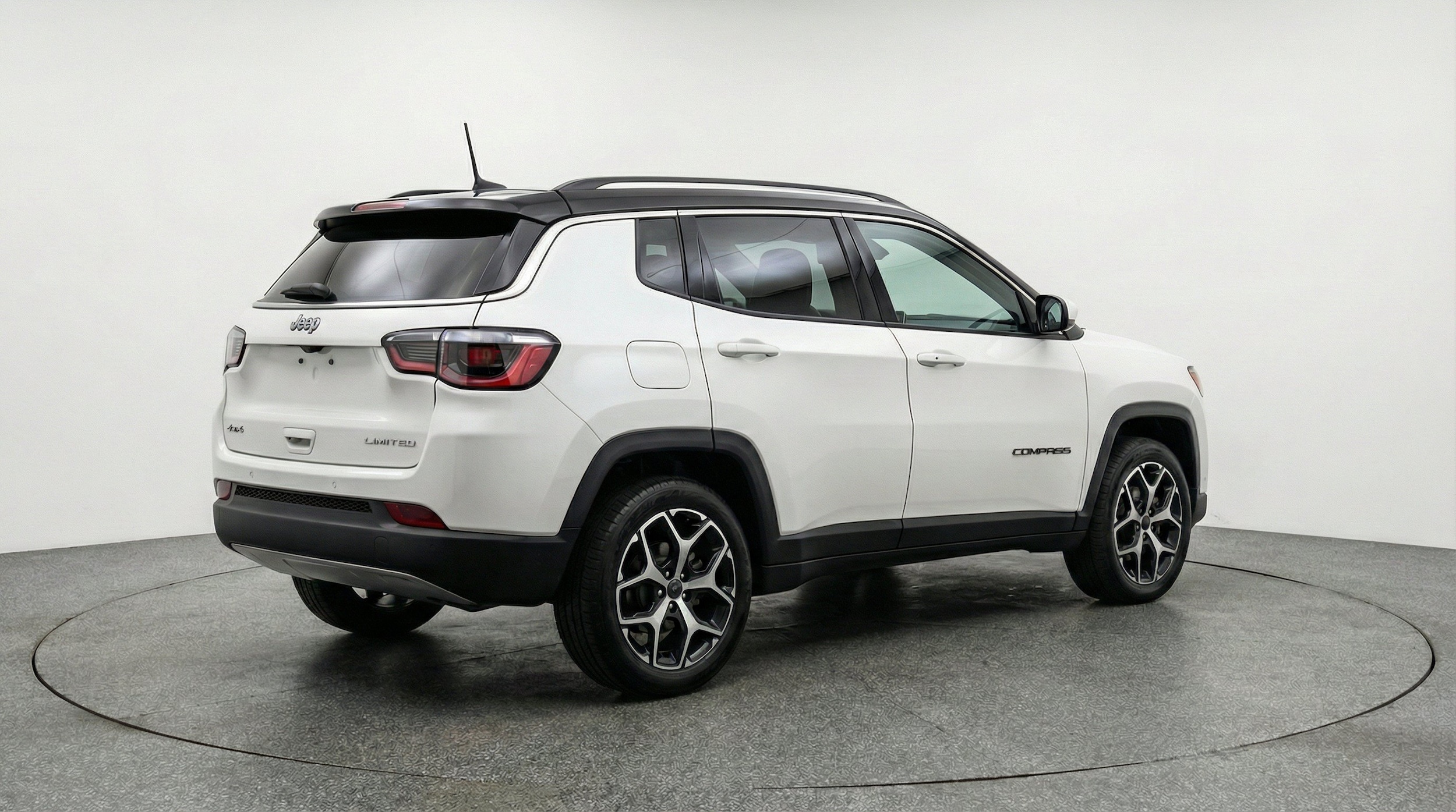 Thumbnail: 2025 Jeep Compass - 9