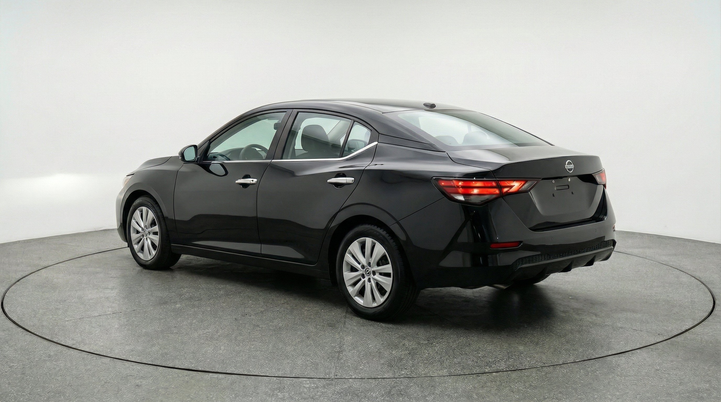 Thumbnail: 2025 Nissan Sentra - 6
