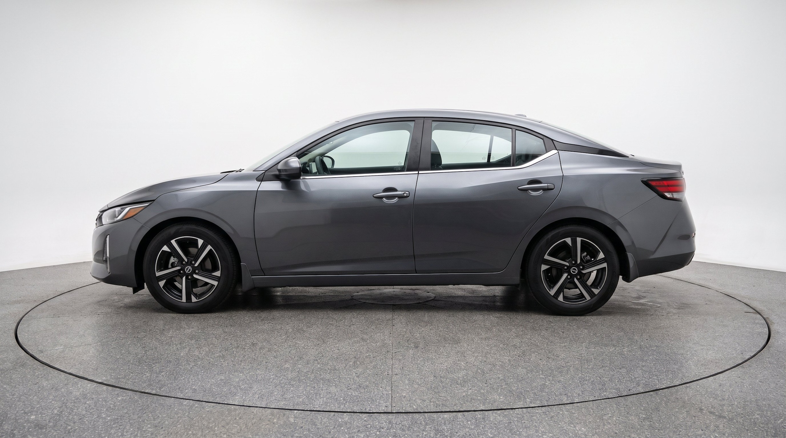 Thumbnail: 2025 Nissan Sentra - 5