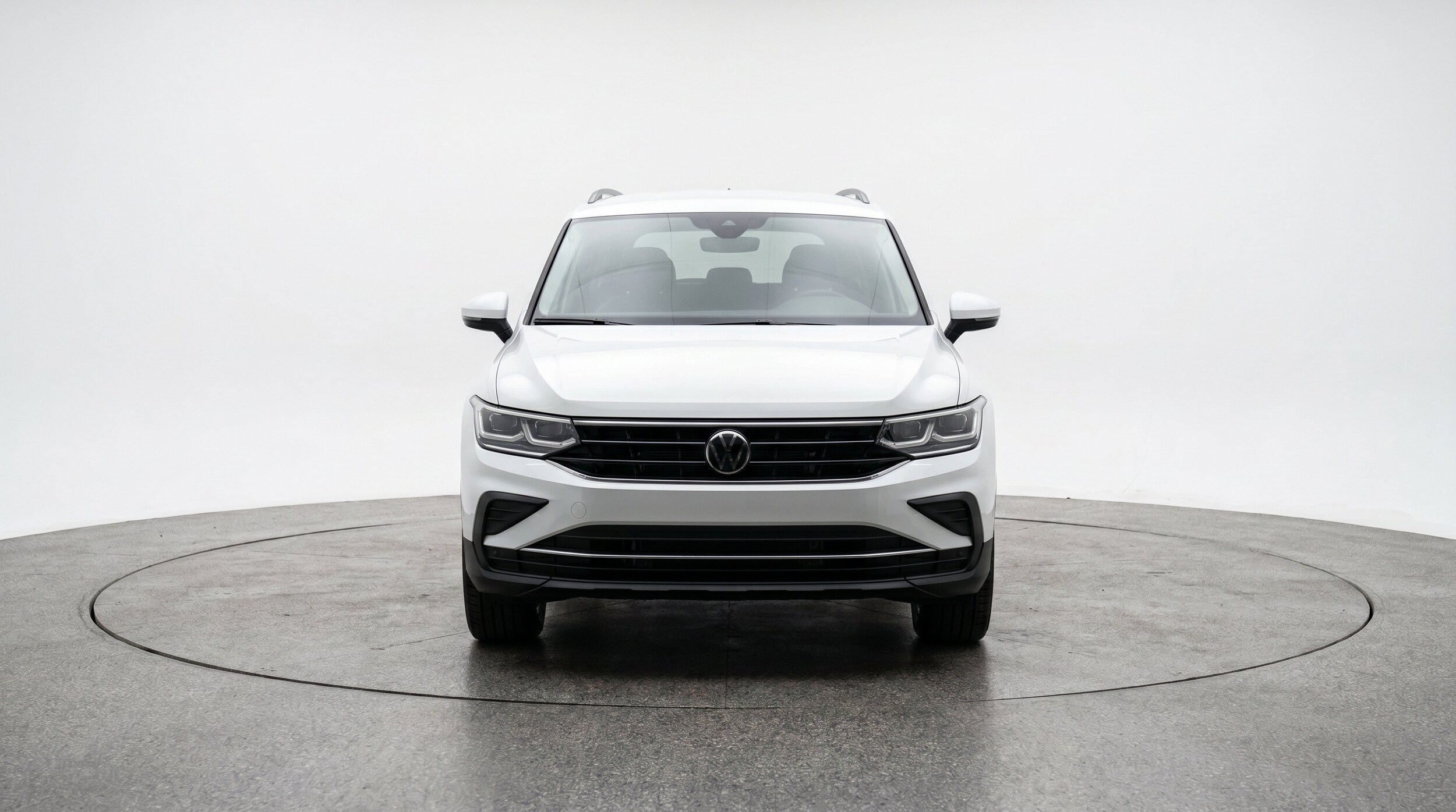 Thumbnail: 2026 Volkswagen Tiguan - 2