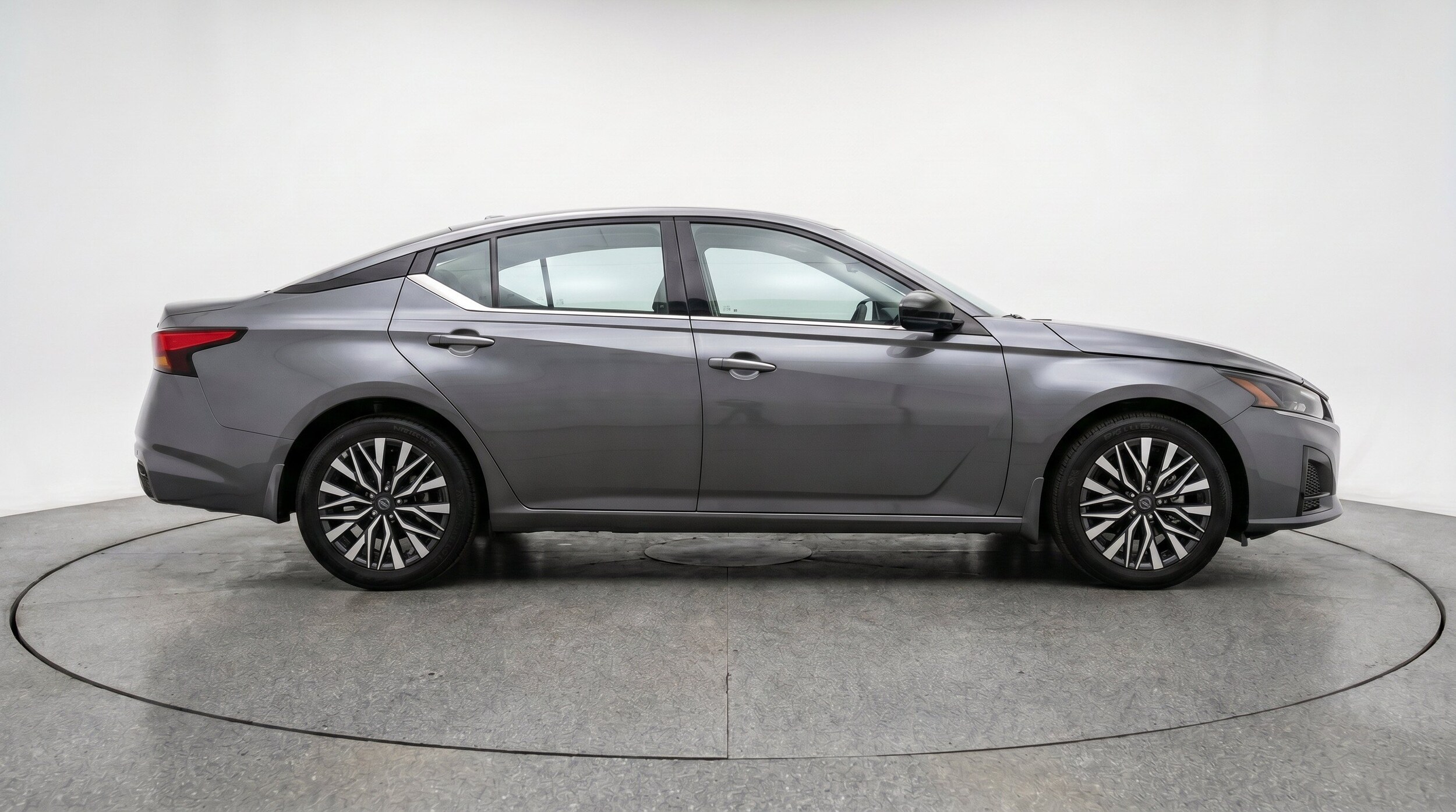 Thumbnail: 2026 Nissan Altima - 10