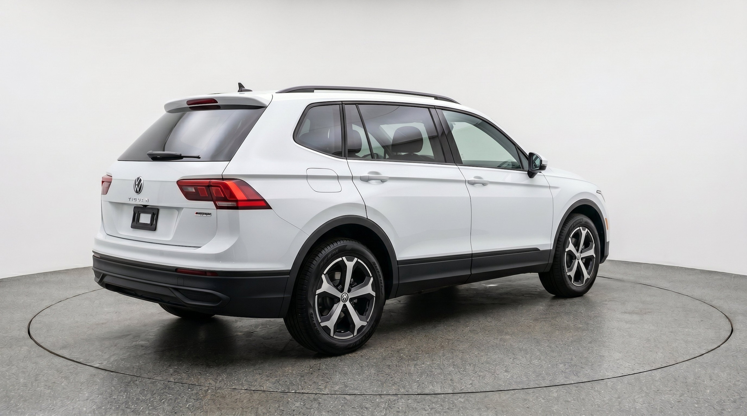 Thumbnail: 2026 Volkswagen Tiguan - 9