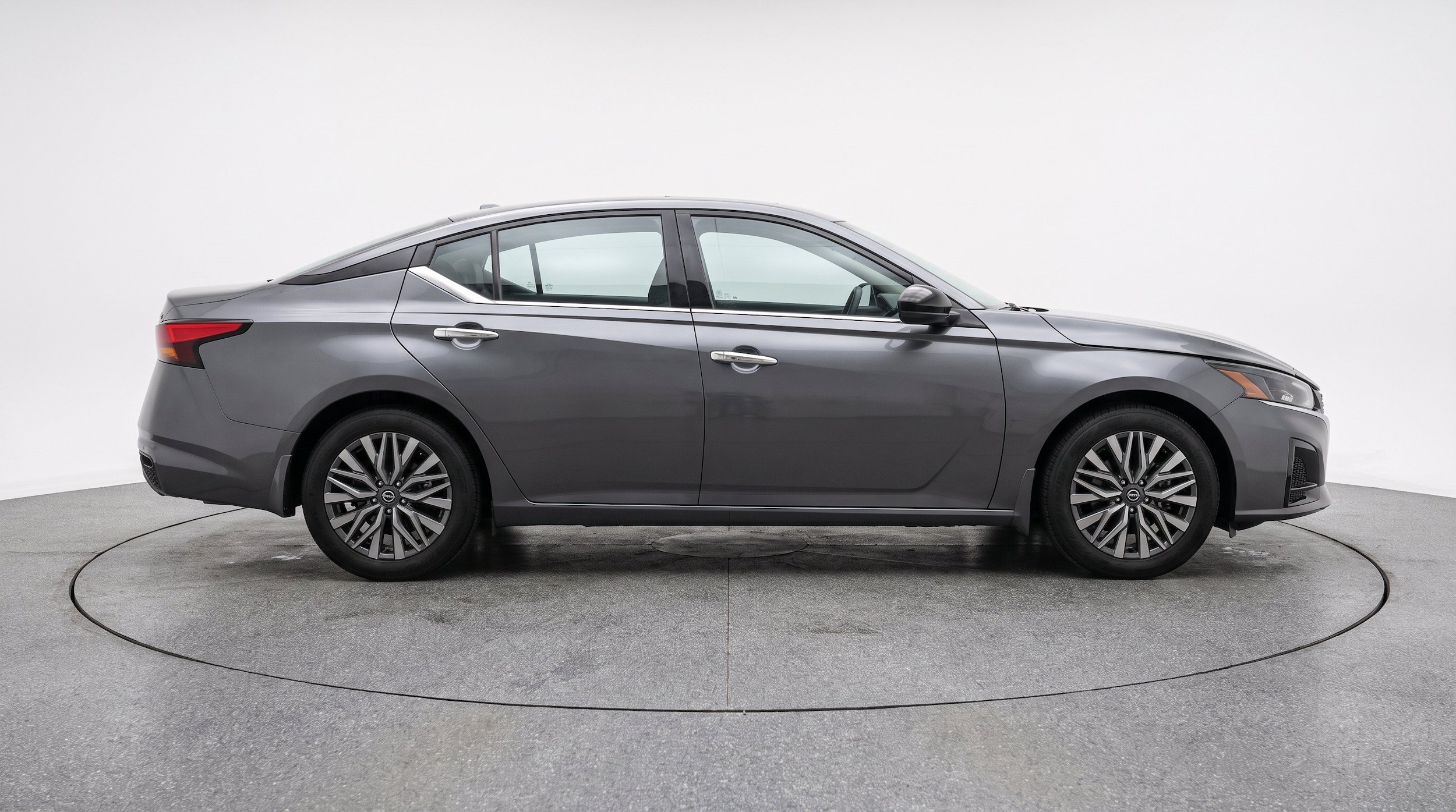 Thumbnail: 2025 Nissan Altima - 10