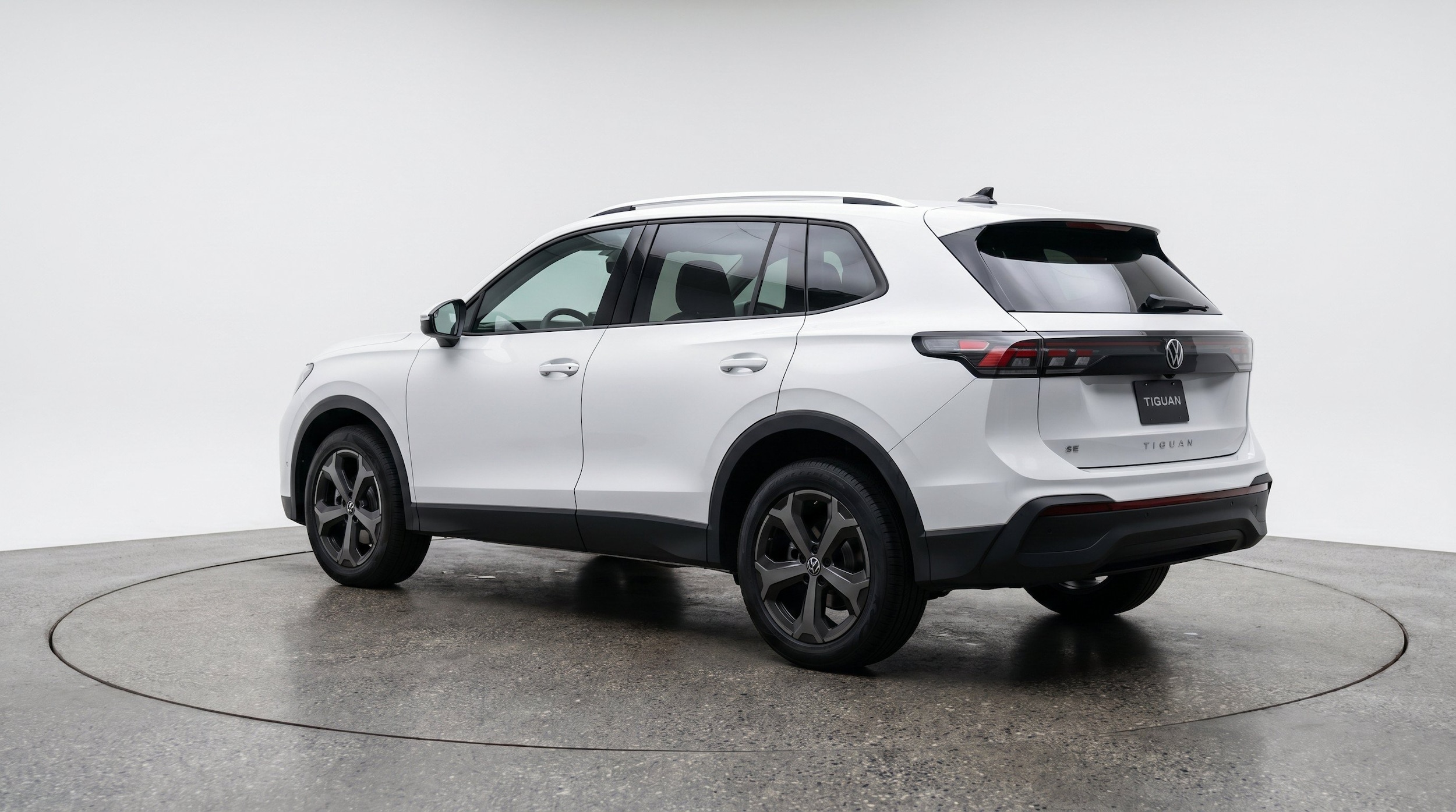 Thumbnail: 2026 Volkswagen Tiguan - 6