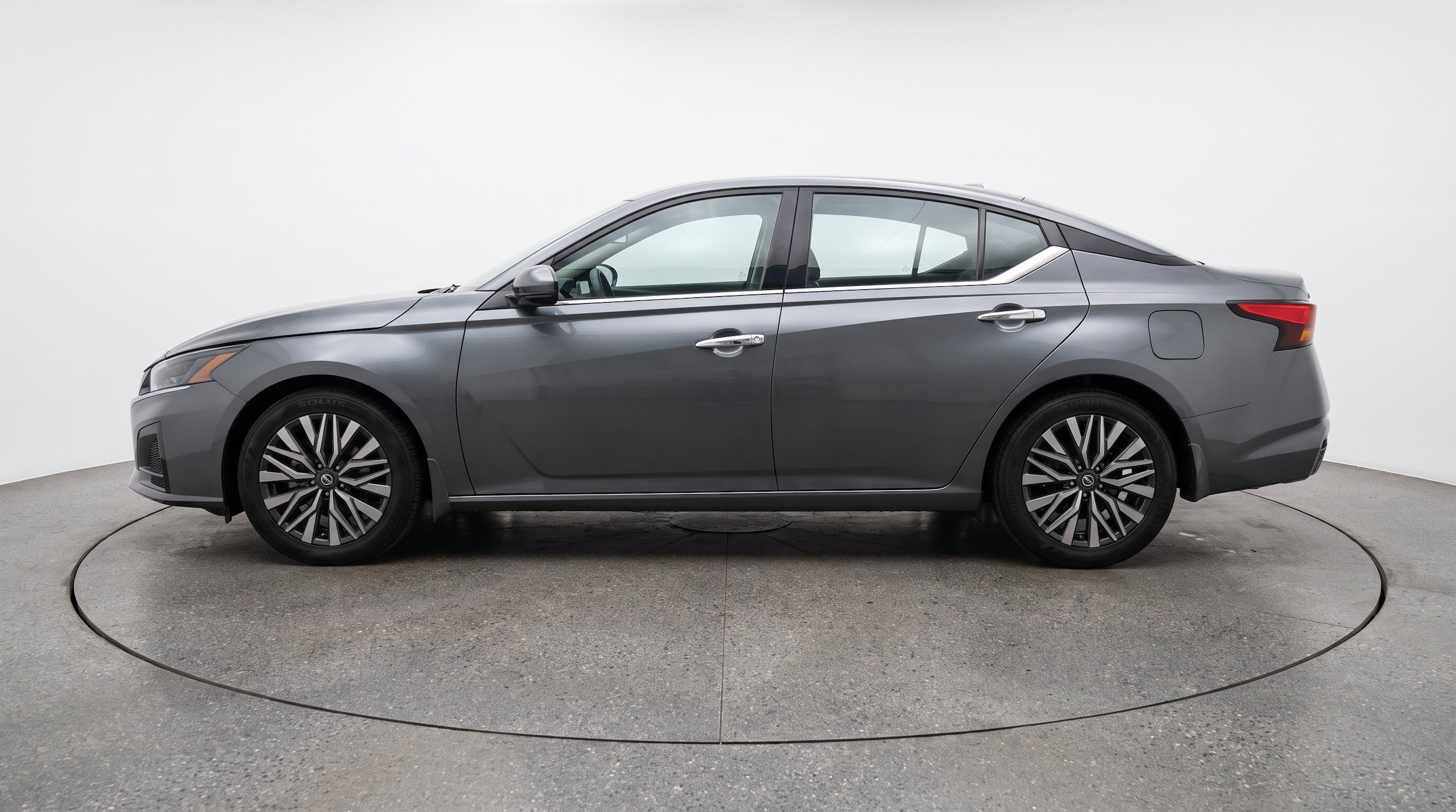 Thumbnail: 2025 Nissan Altima - 5