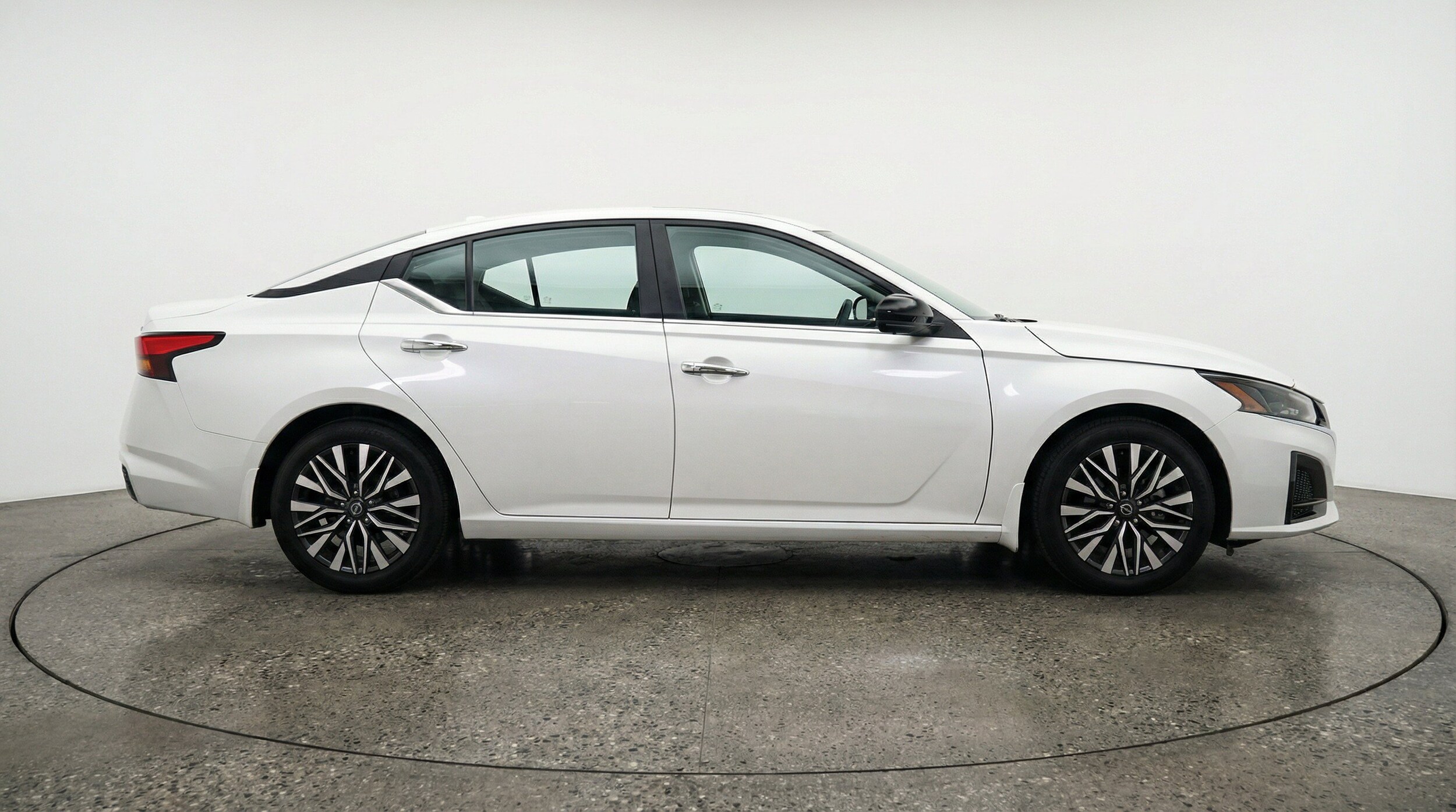 Thumbnail: 2025 Nissan Altima - 11