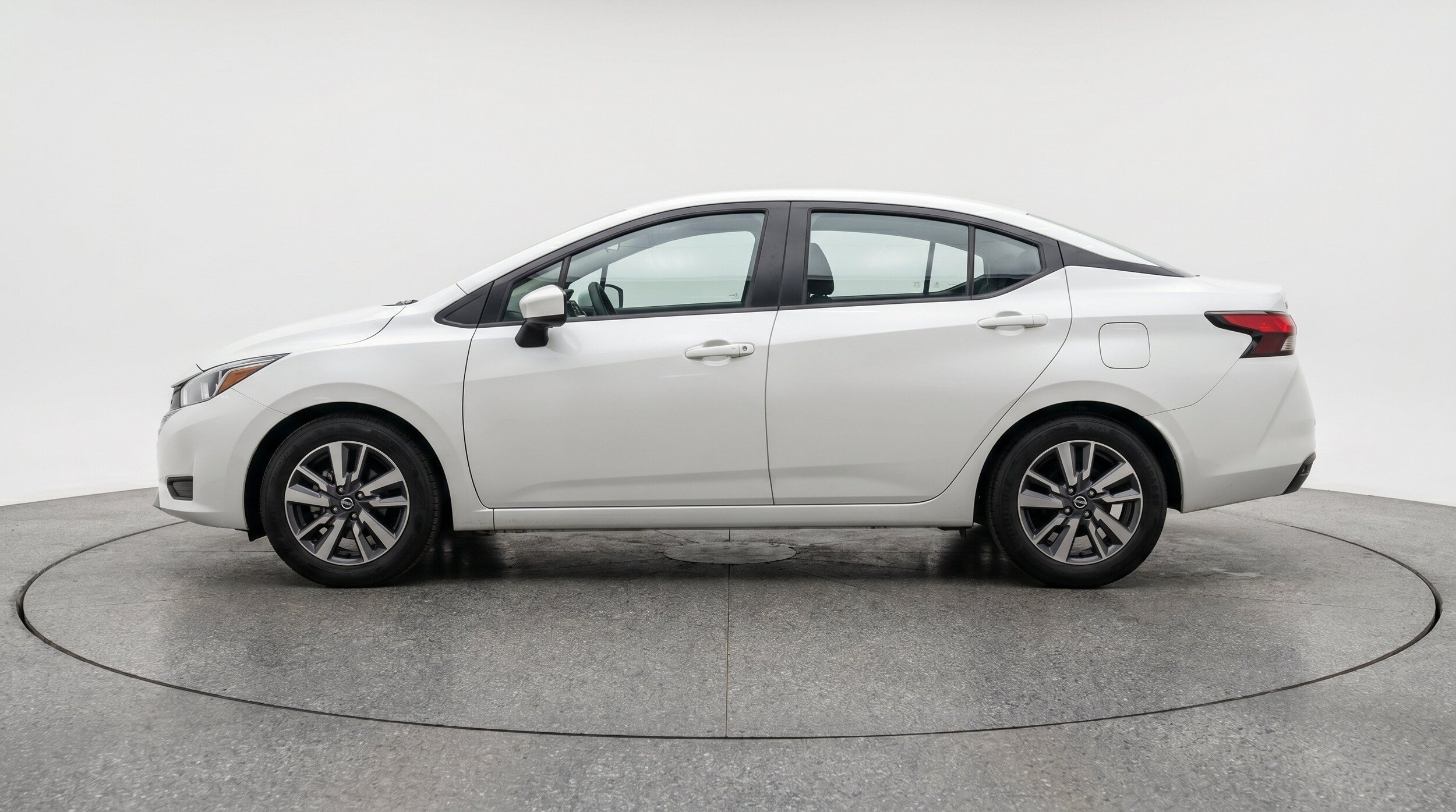 Thumbnail: 2025 Nissan Versa - 5