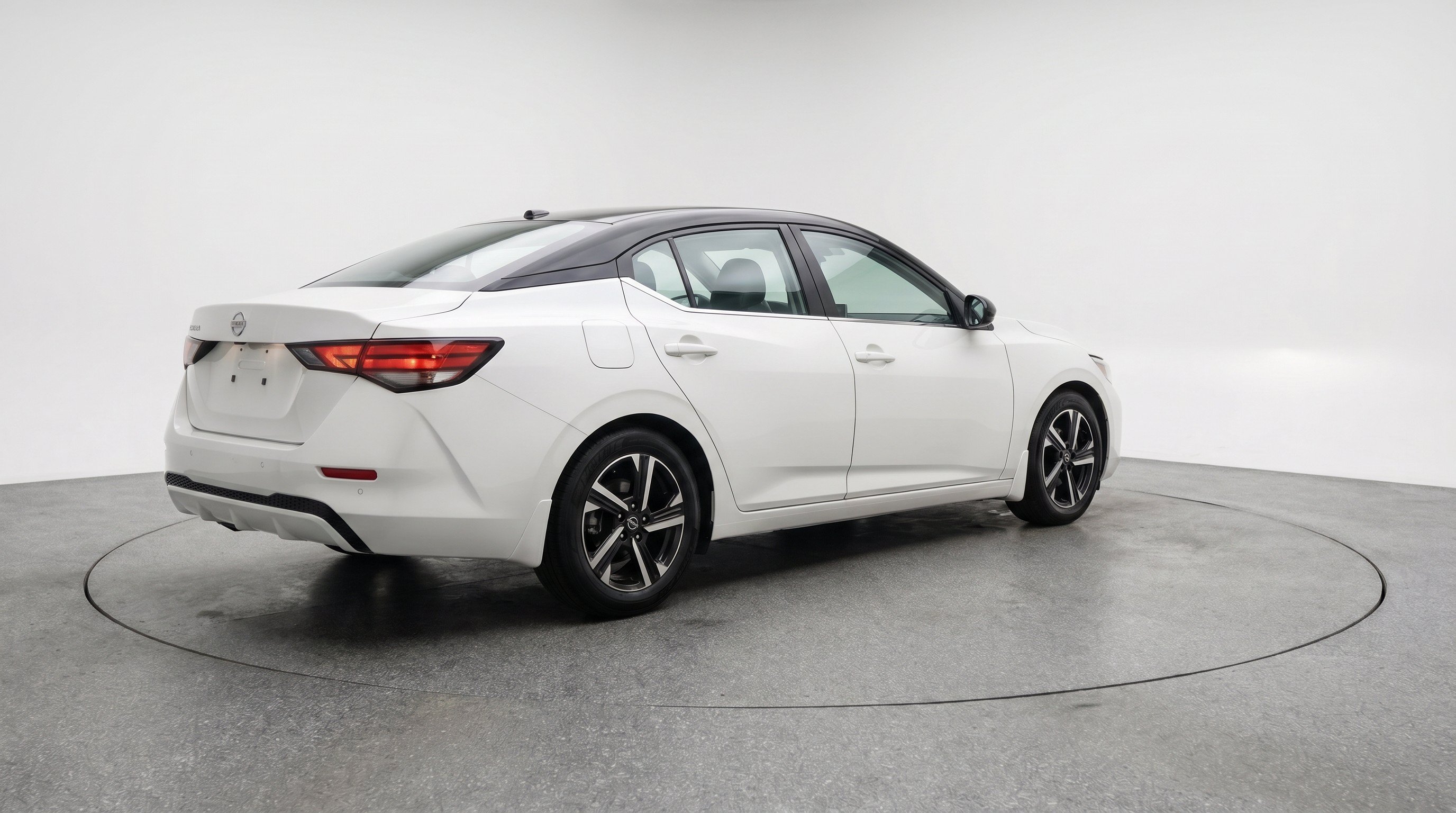 Thumbnail: 2025 Nissan Sentra - 9