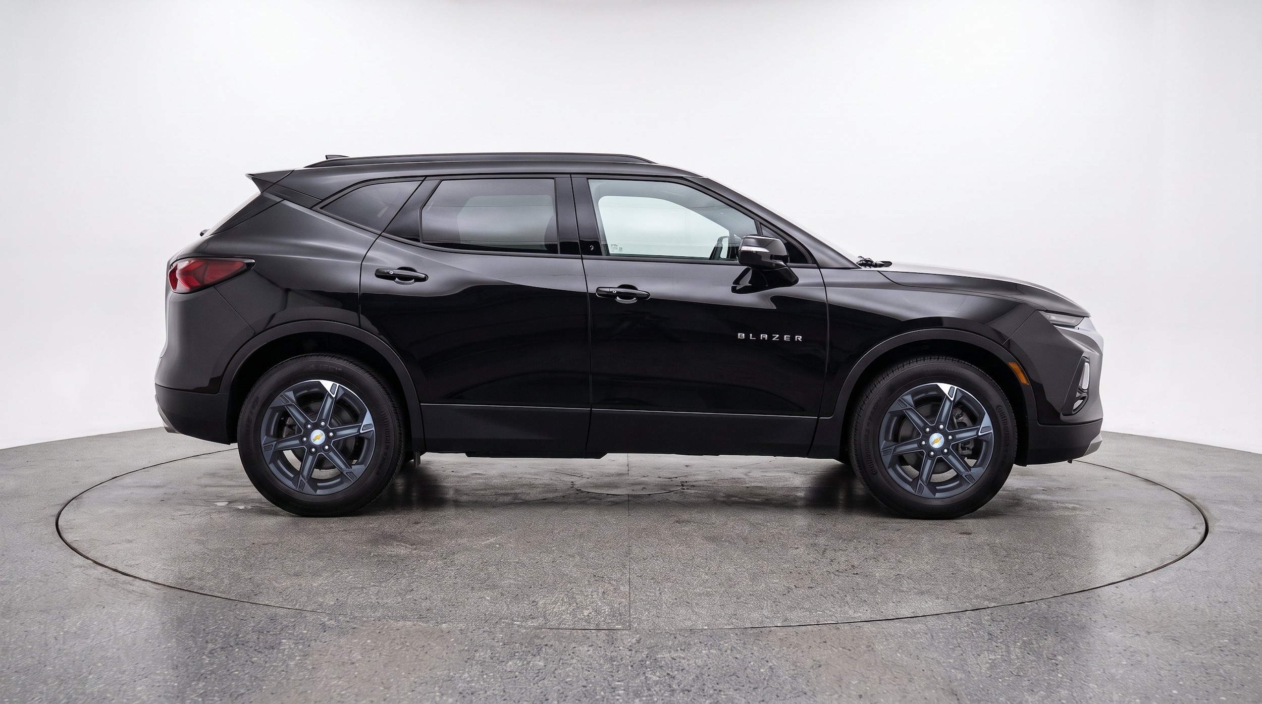 Thumbnail: 2025 Chevrolet Blazer - 10