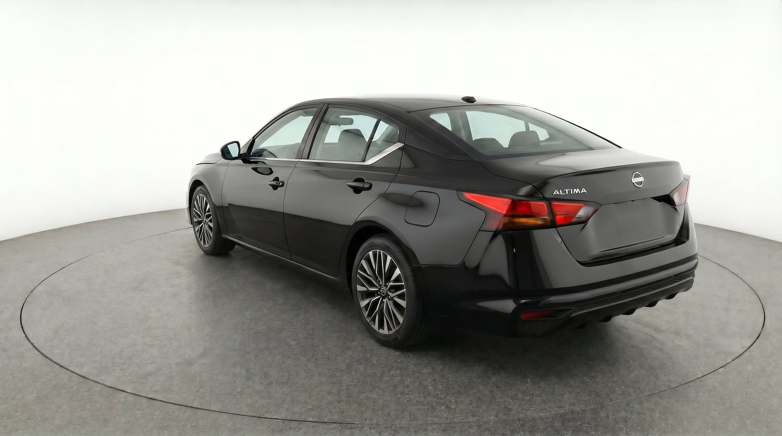 Thumbnail: 2025 Nissan Altima - 6