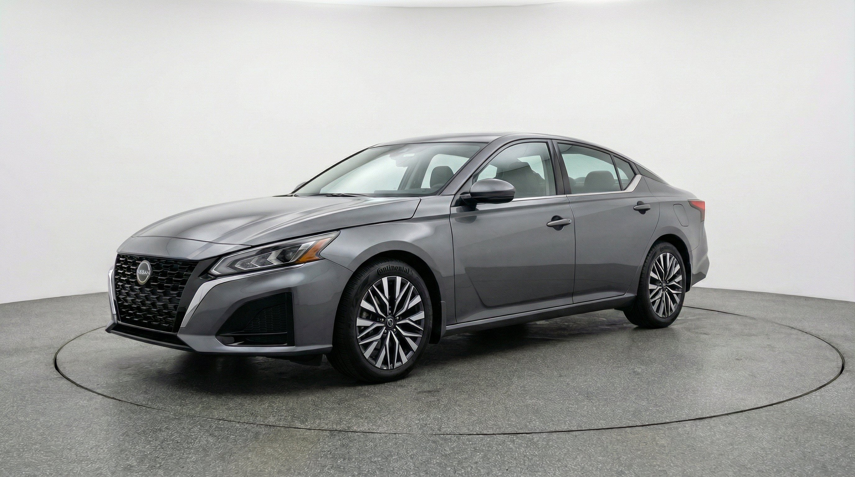 Thumbnail: 2025 Nissan Altima - 3