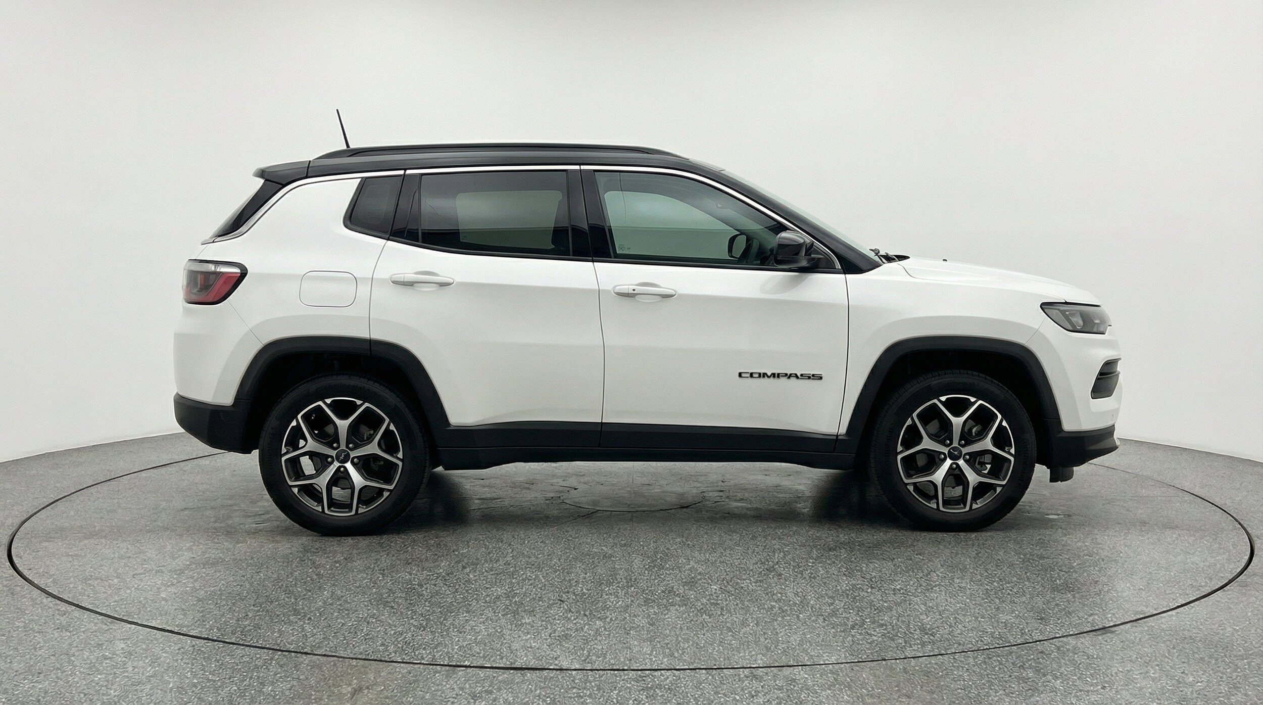 Thumbnail: 2025 Jeep Compass - 10