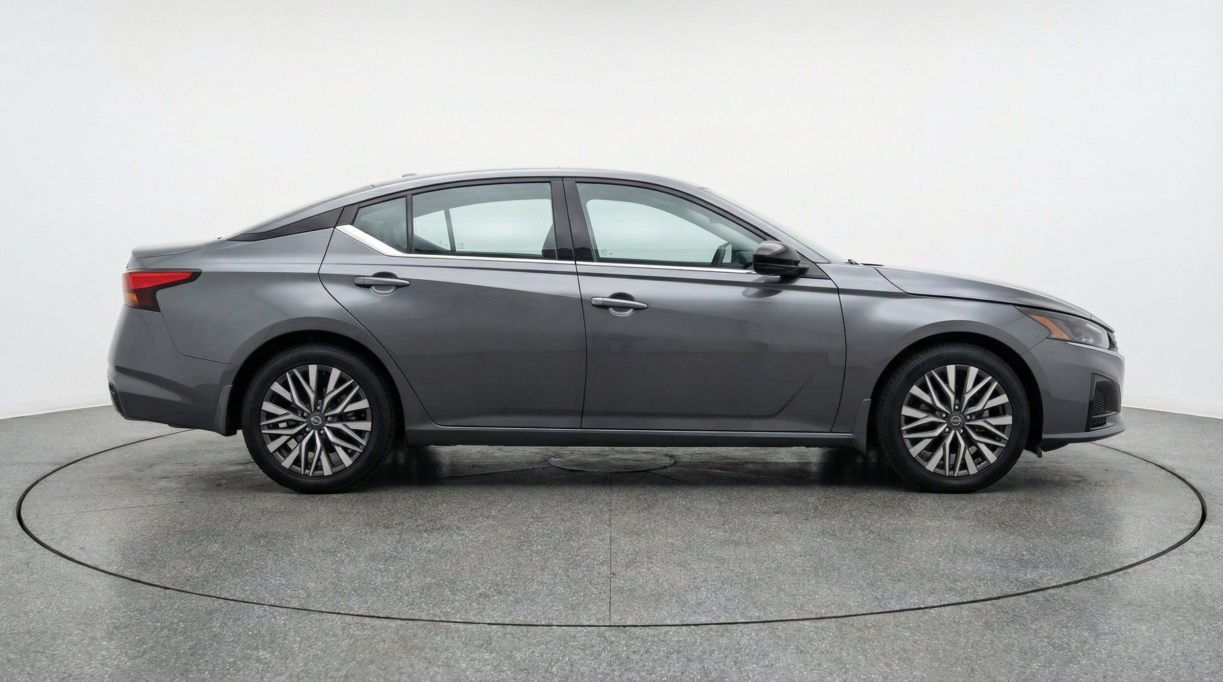 Thumbnail: 2025 Nissan Altima - 10