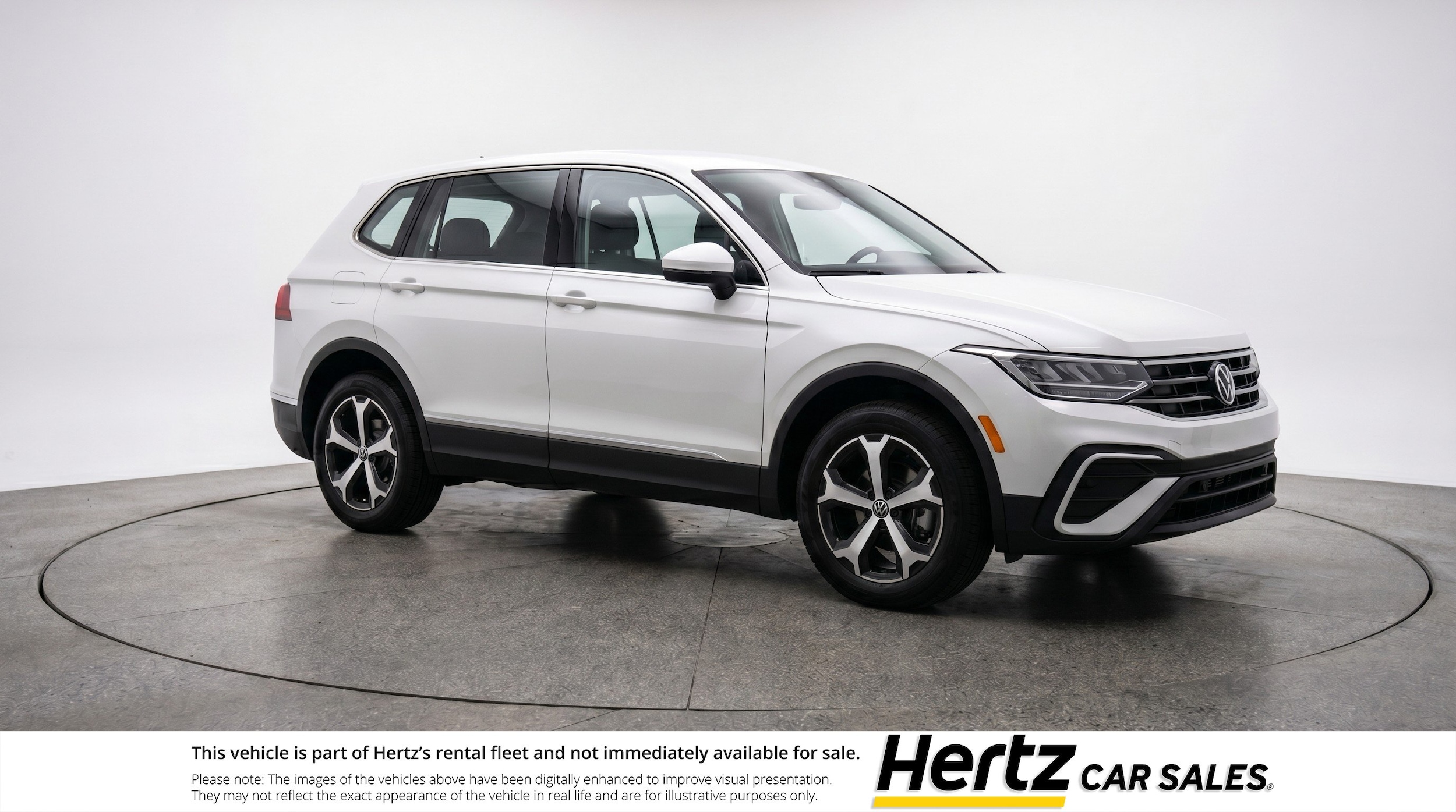Thumbnail: 2026 Volkswagen Tiguan - 1