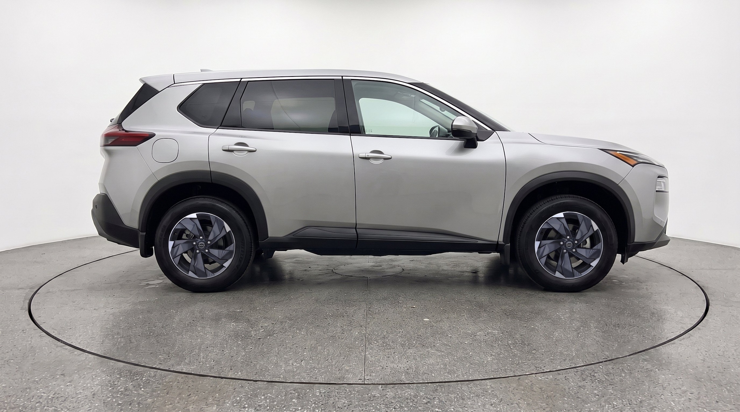 Thumbnail: 2025 Nissan Rogue - 10