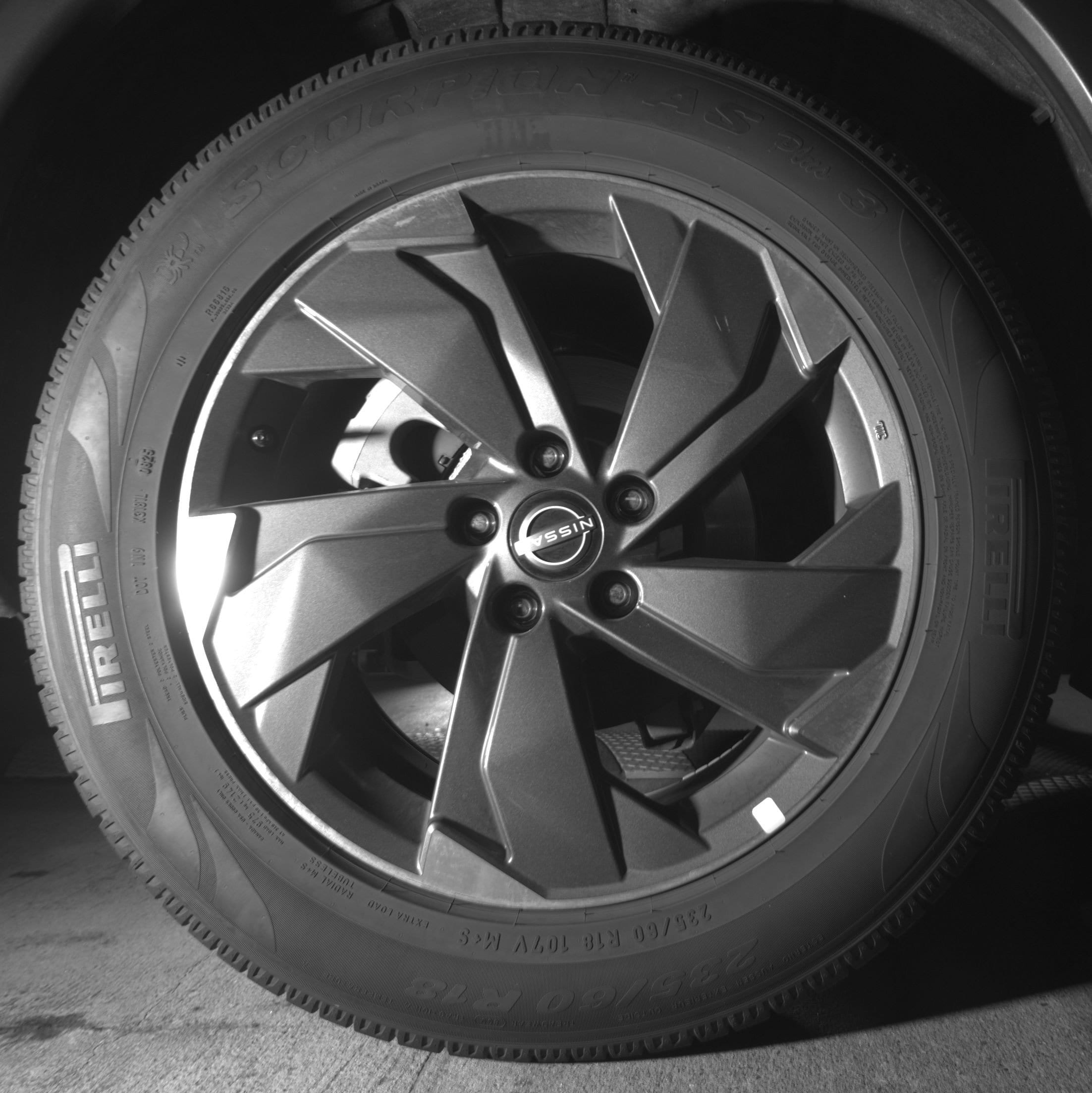 Thumbnail: 2025 Nissan Rogue - 15