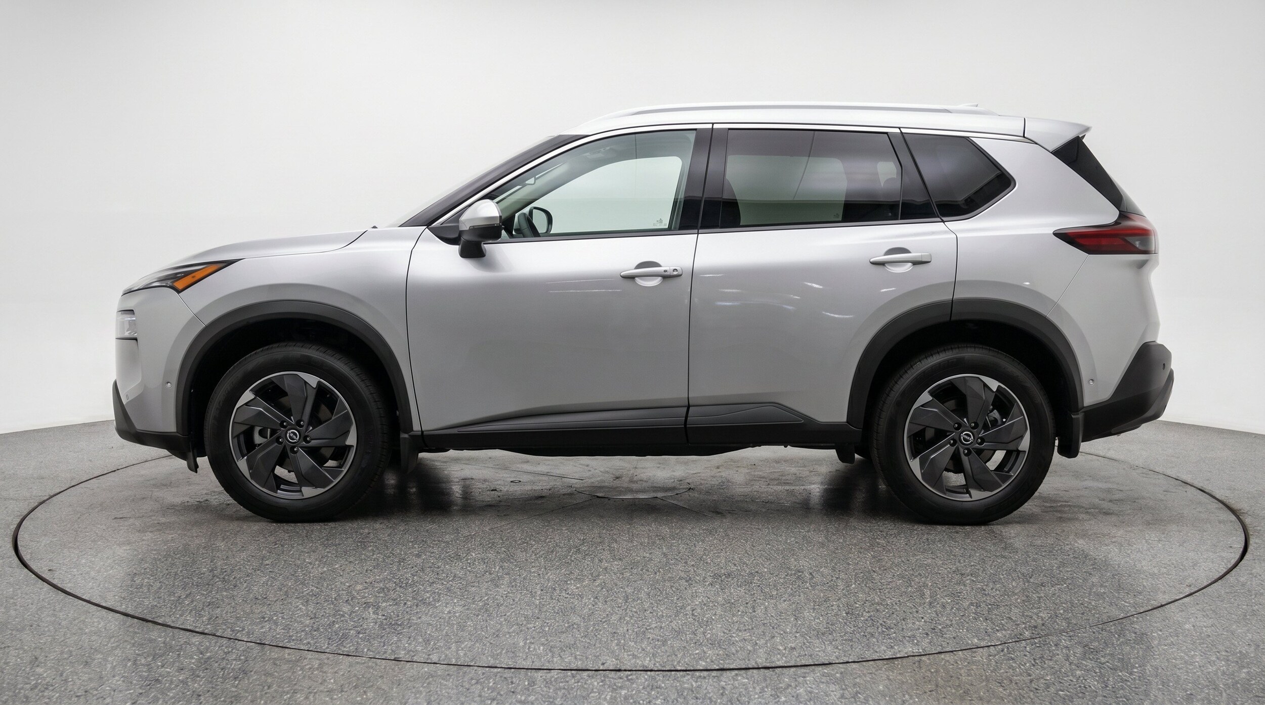 Thumbnail: 2025 Nissan Rogue - 5