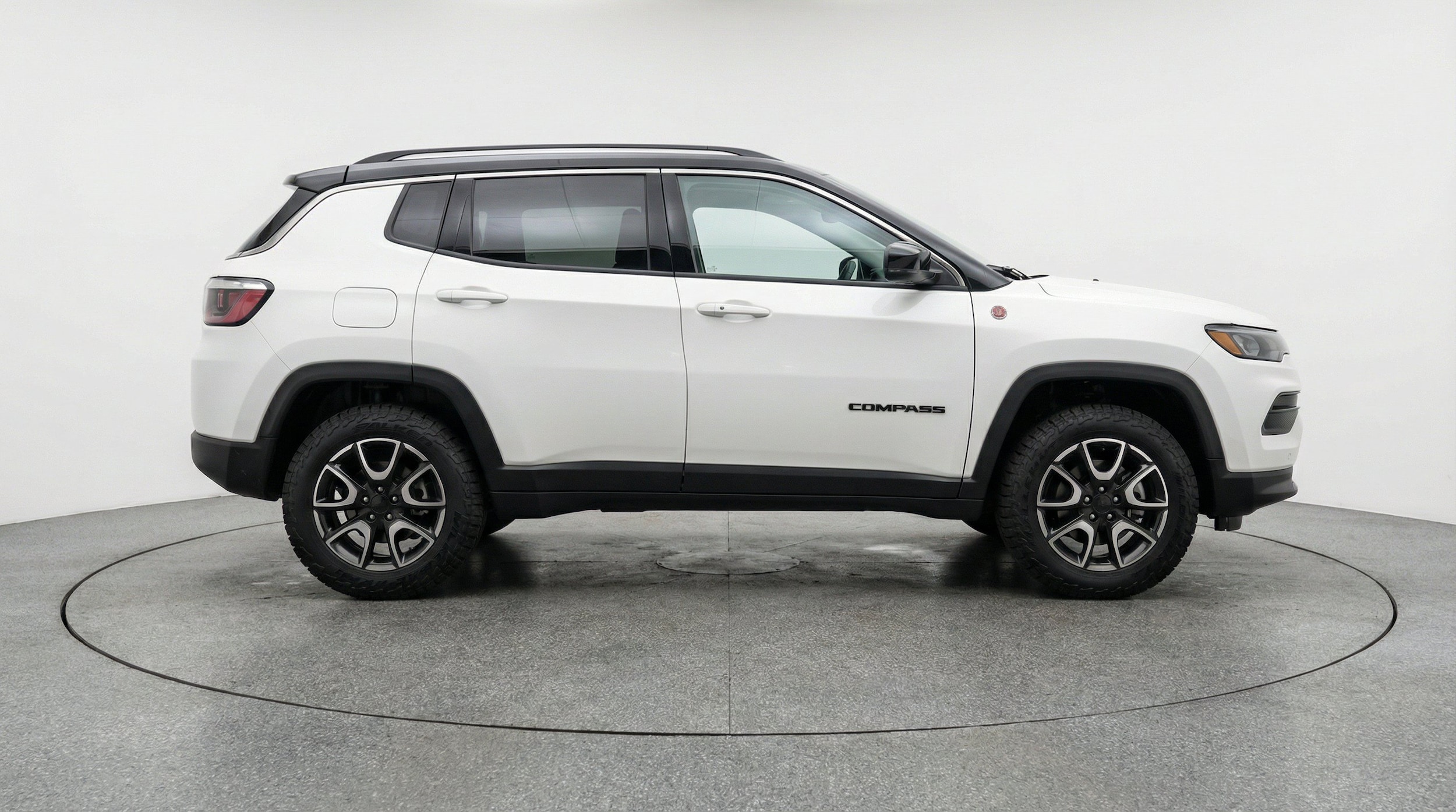 Thumbnail: 2025 Jeep Compass - 10