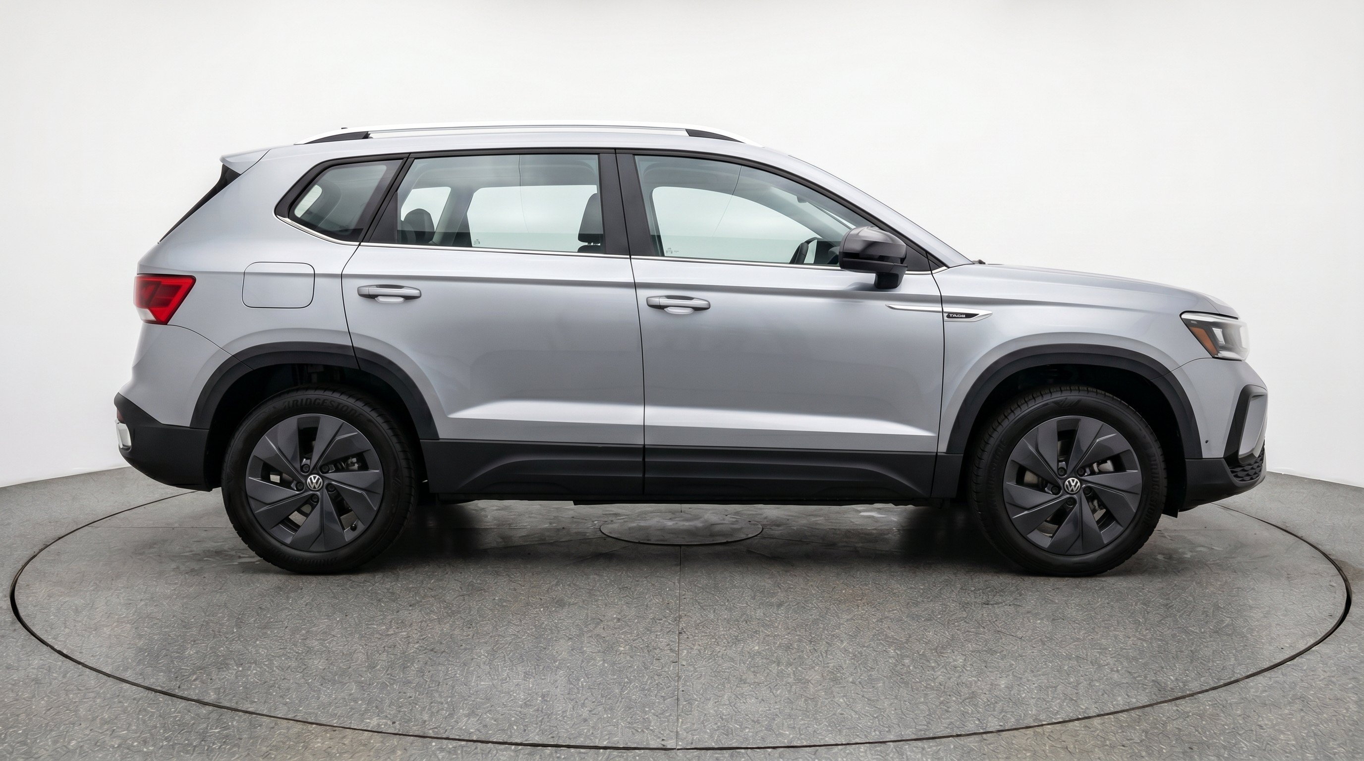 Thumbnail: 2026 Volkswagen Taos - 10