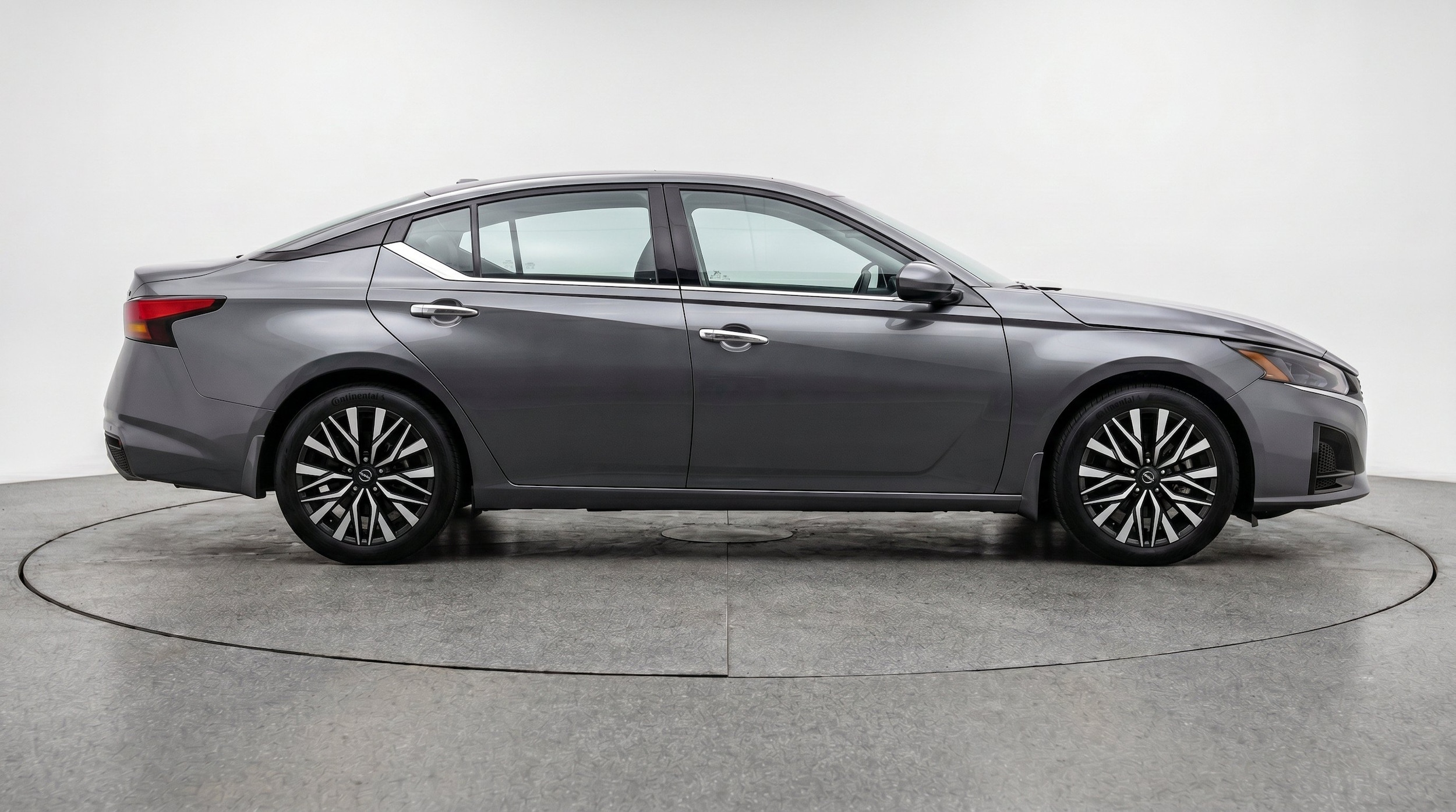 Thumbnail: 2025 Nissan Altima - 10