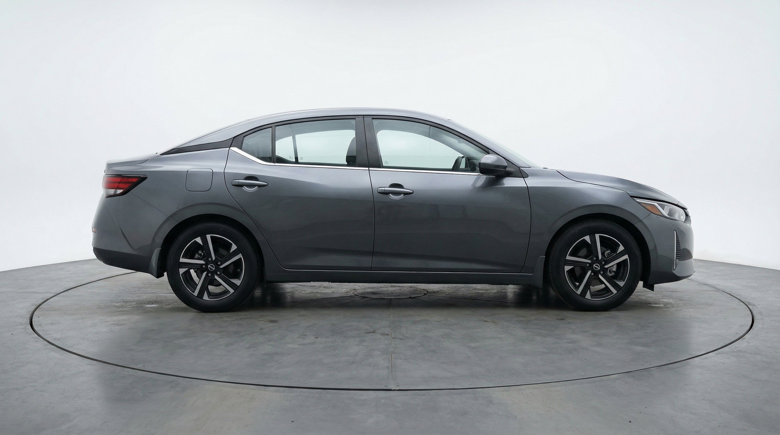 Thumbnail: 2025 Nissan Sentra - 10