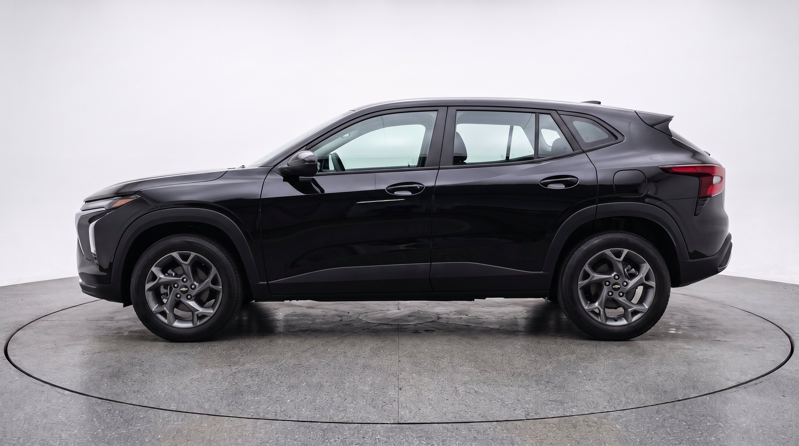 Thumbnail: 2025 Chevrolet Trax - 5