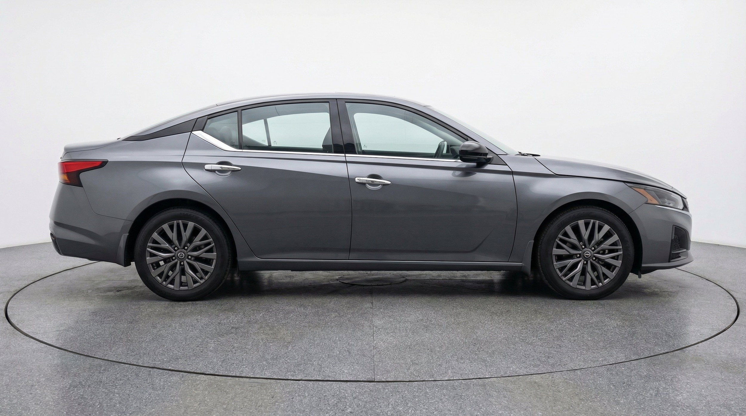 Thumbnail: 2025 Nissan Altima - 10