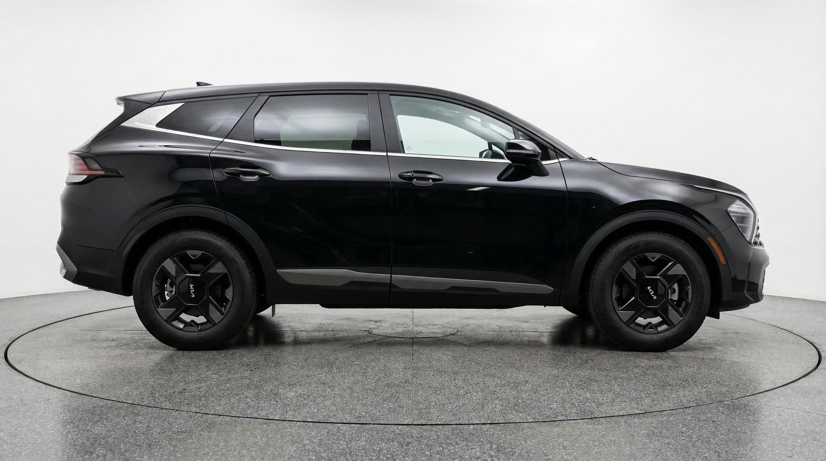 Thumbnail: 2026 Kia Sportage - 10
