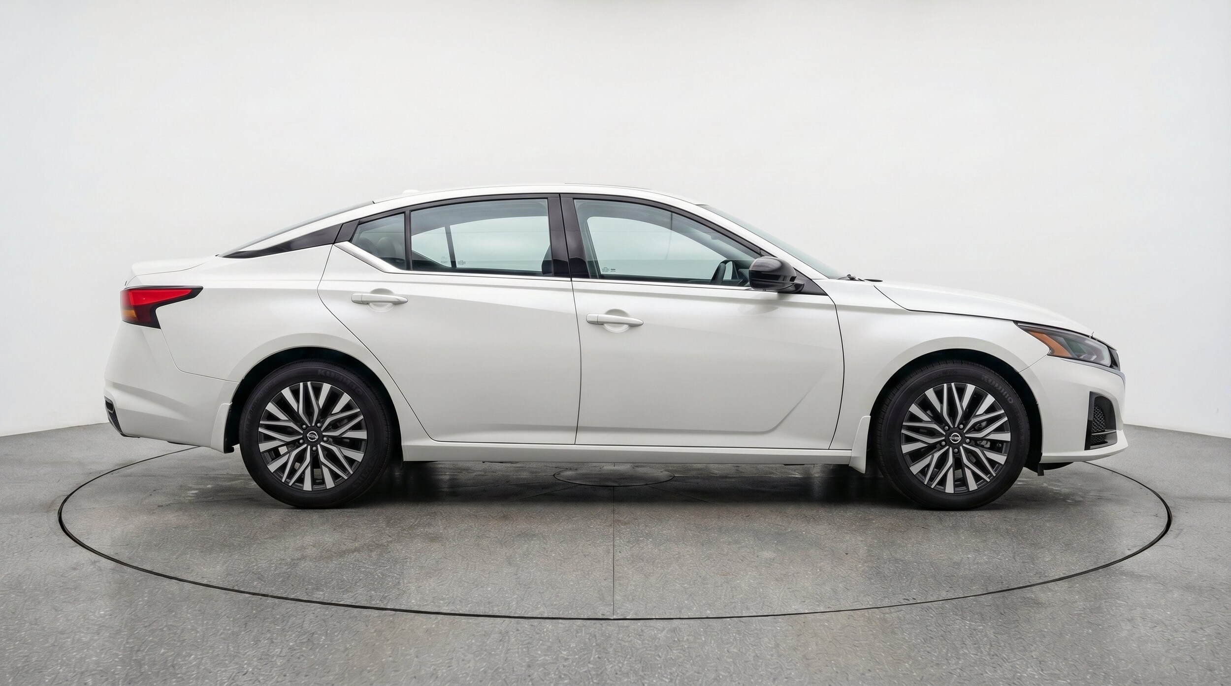 Thumbnail: 2026 Nissan Altima - 10