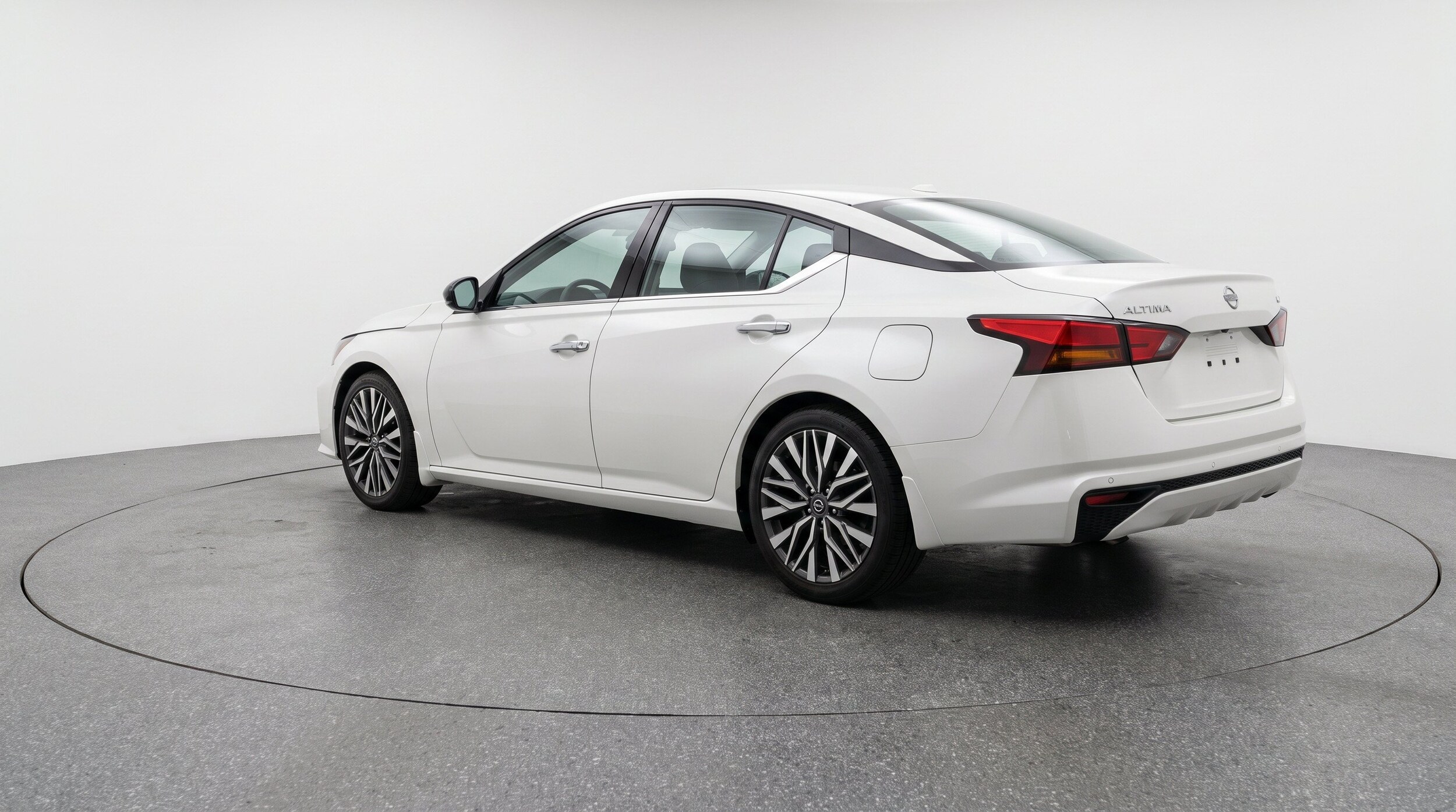Thumbnail: 2025 Nissan Altima - 6
