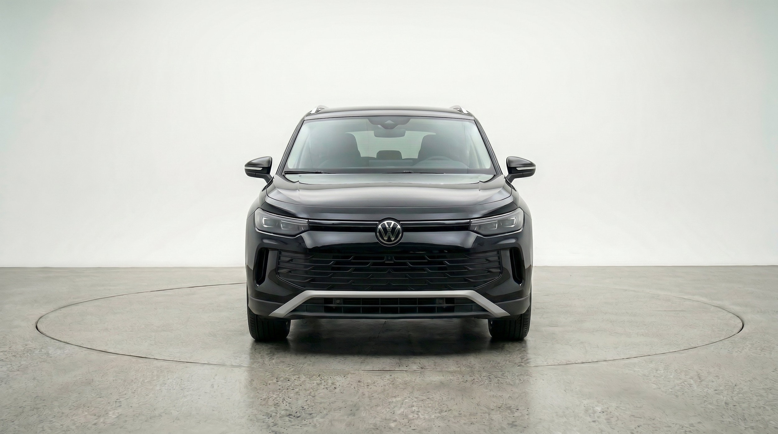 Thumbnail: 2026 Volkswagen Tiguan - 2