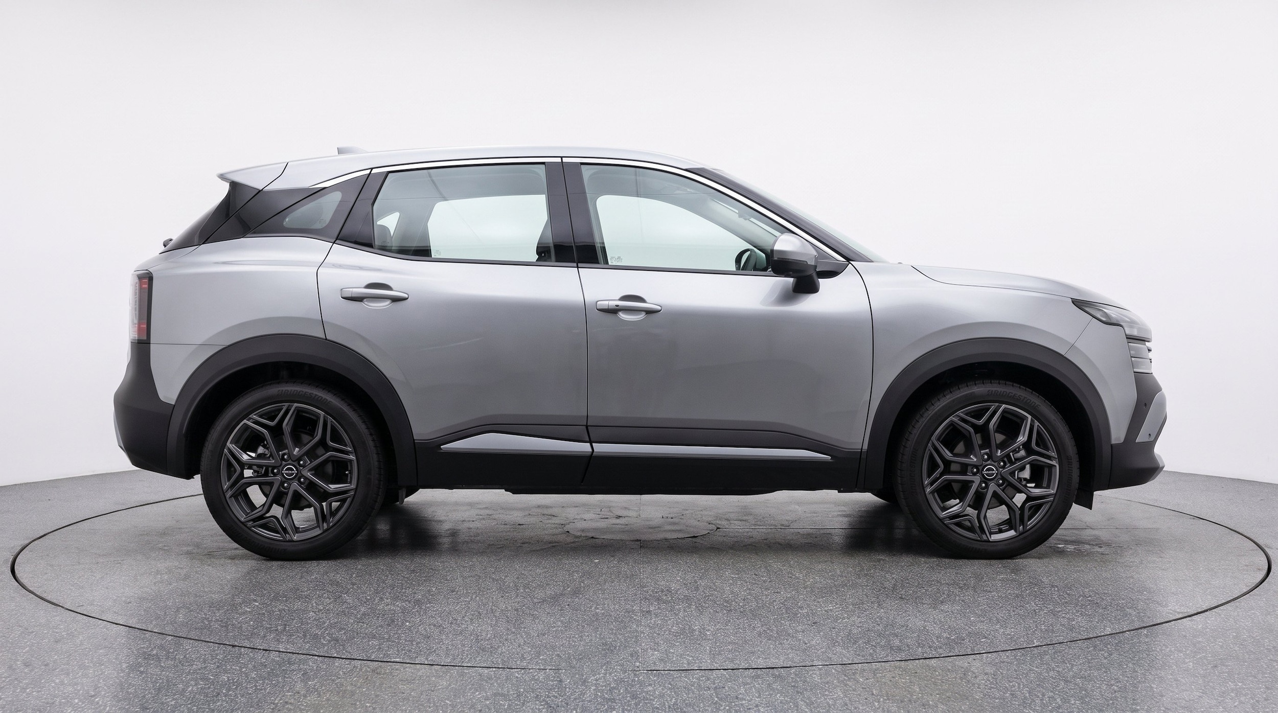 Thumbnail: 2026 Nissan Kicks - 10