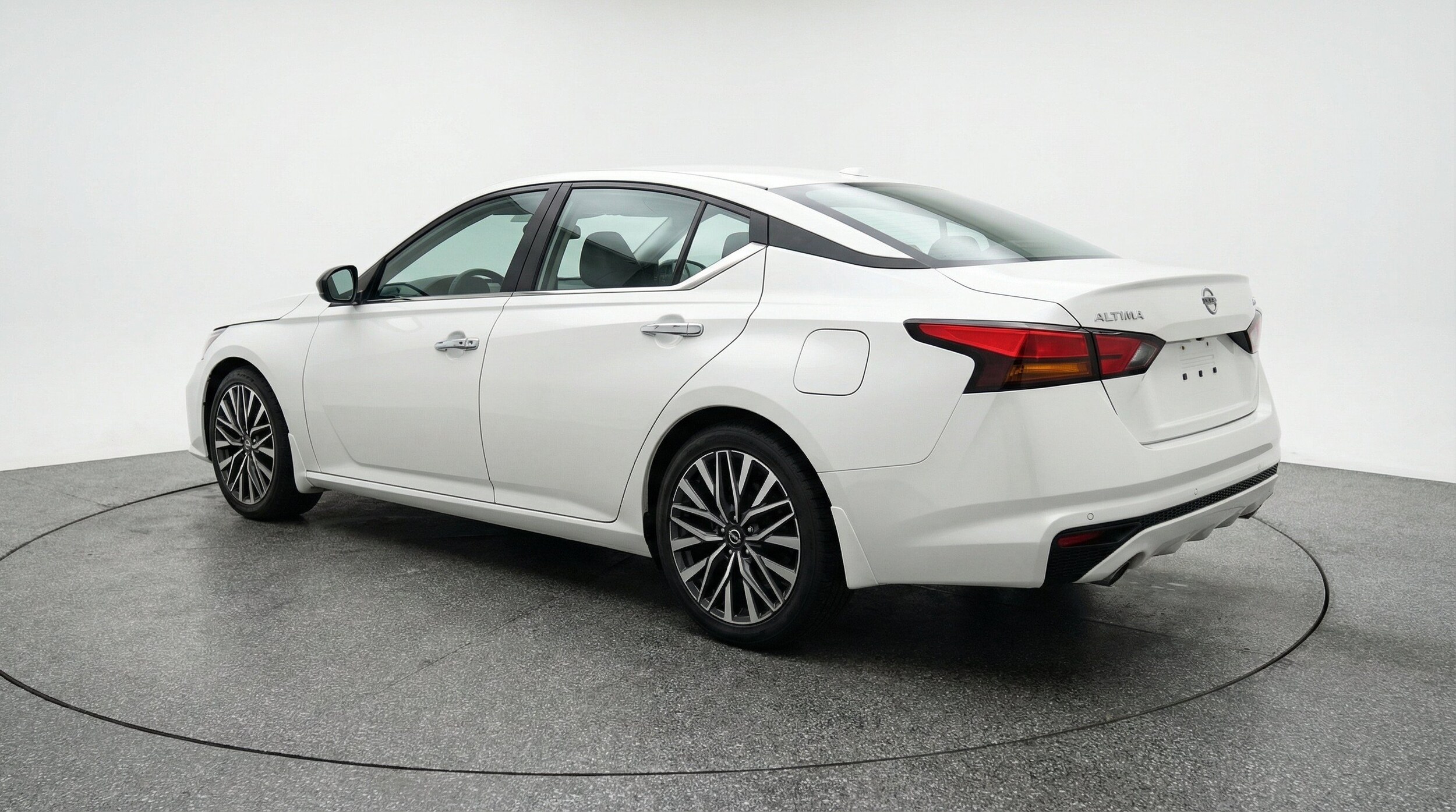 Thumbnail: 2025 Nissan Altima - 6