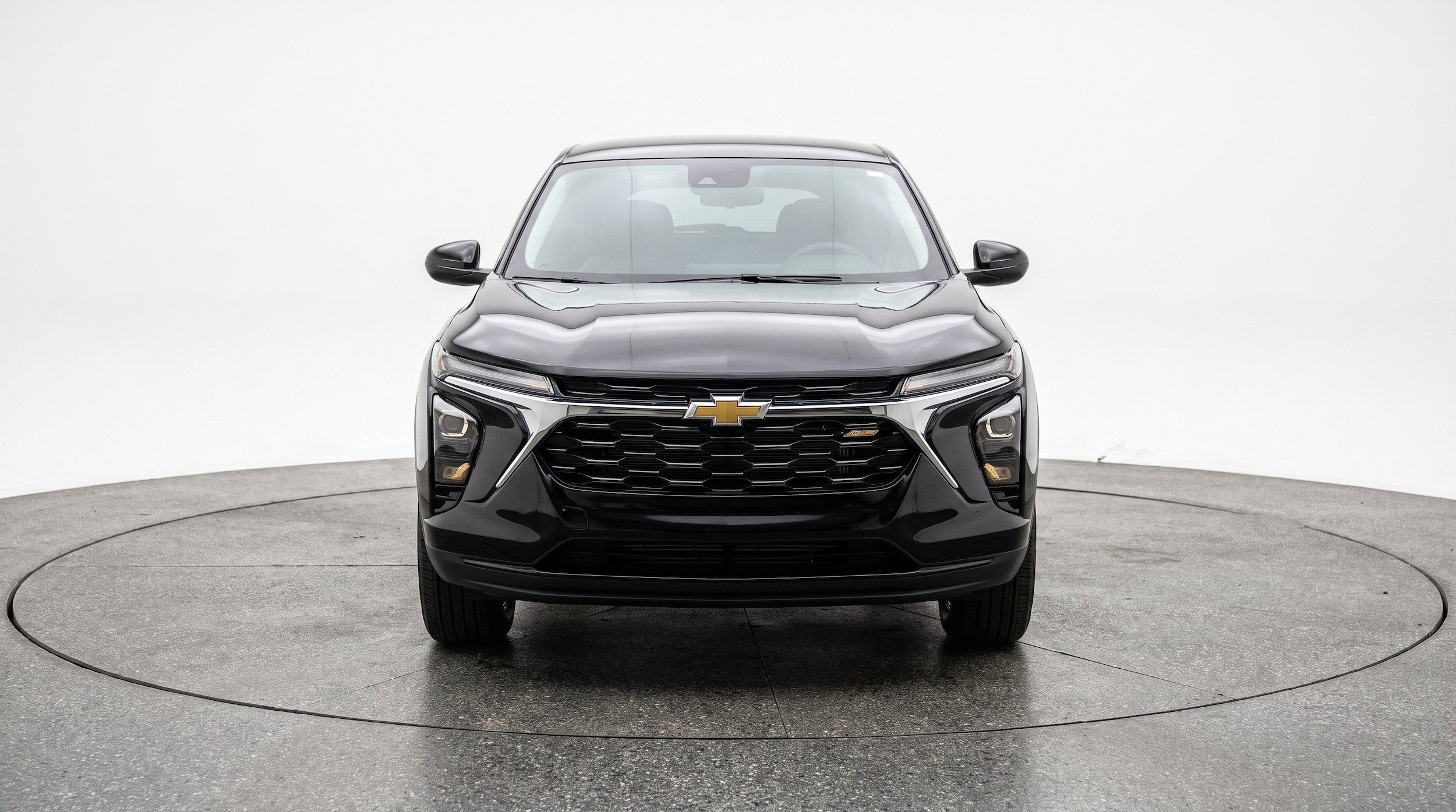 Thumbnail: 2025 Chevrolet Trax - 2