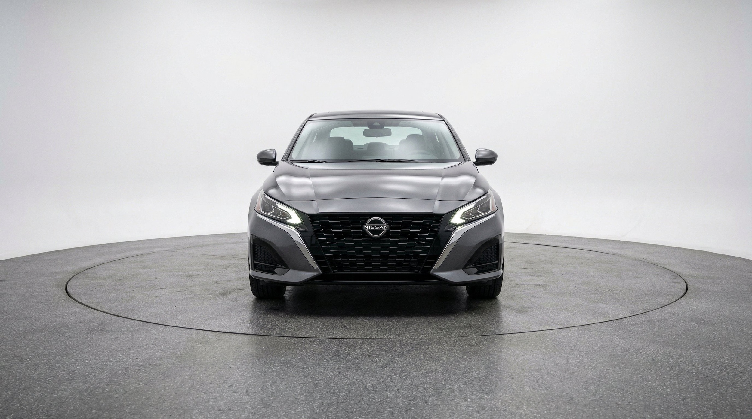 Thumbnail: 2025 Nissan Altima - 2