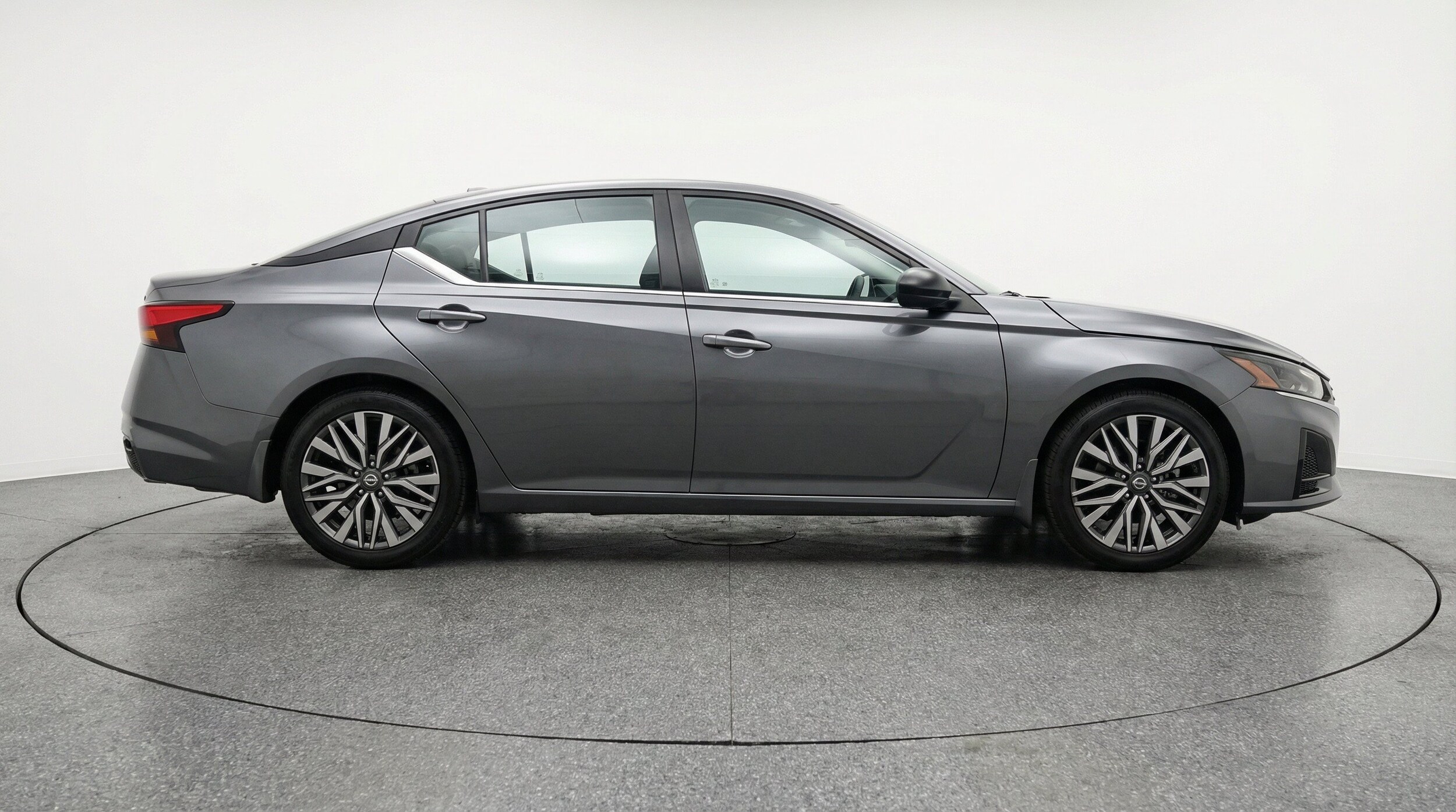 Thumbnail: 2025 Nissan Altima - 10