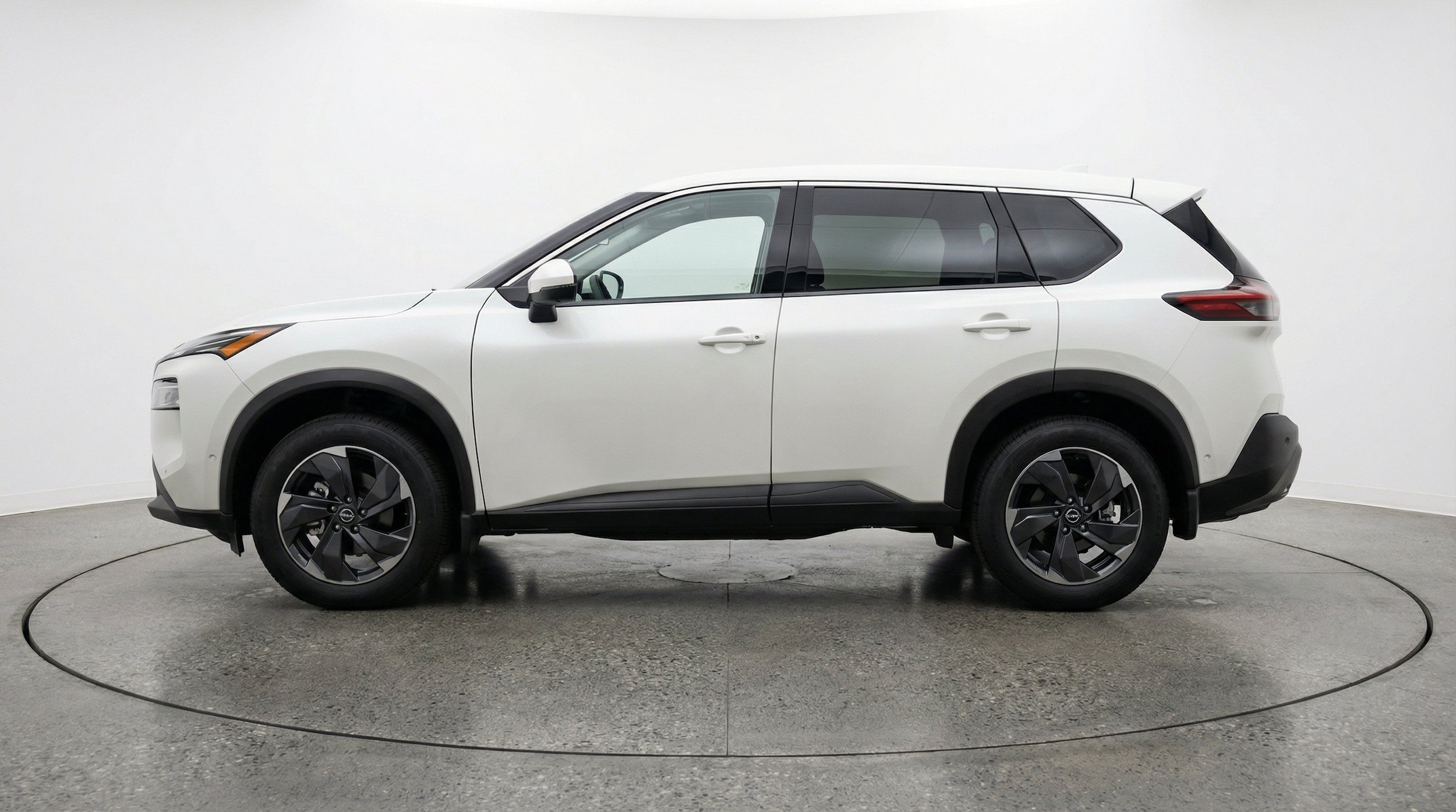 Thumbnail: 2025 Nissan Rogue - 5