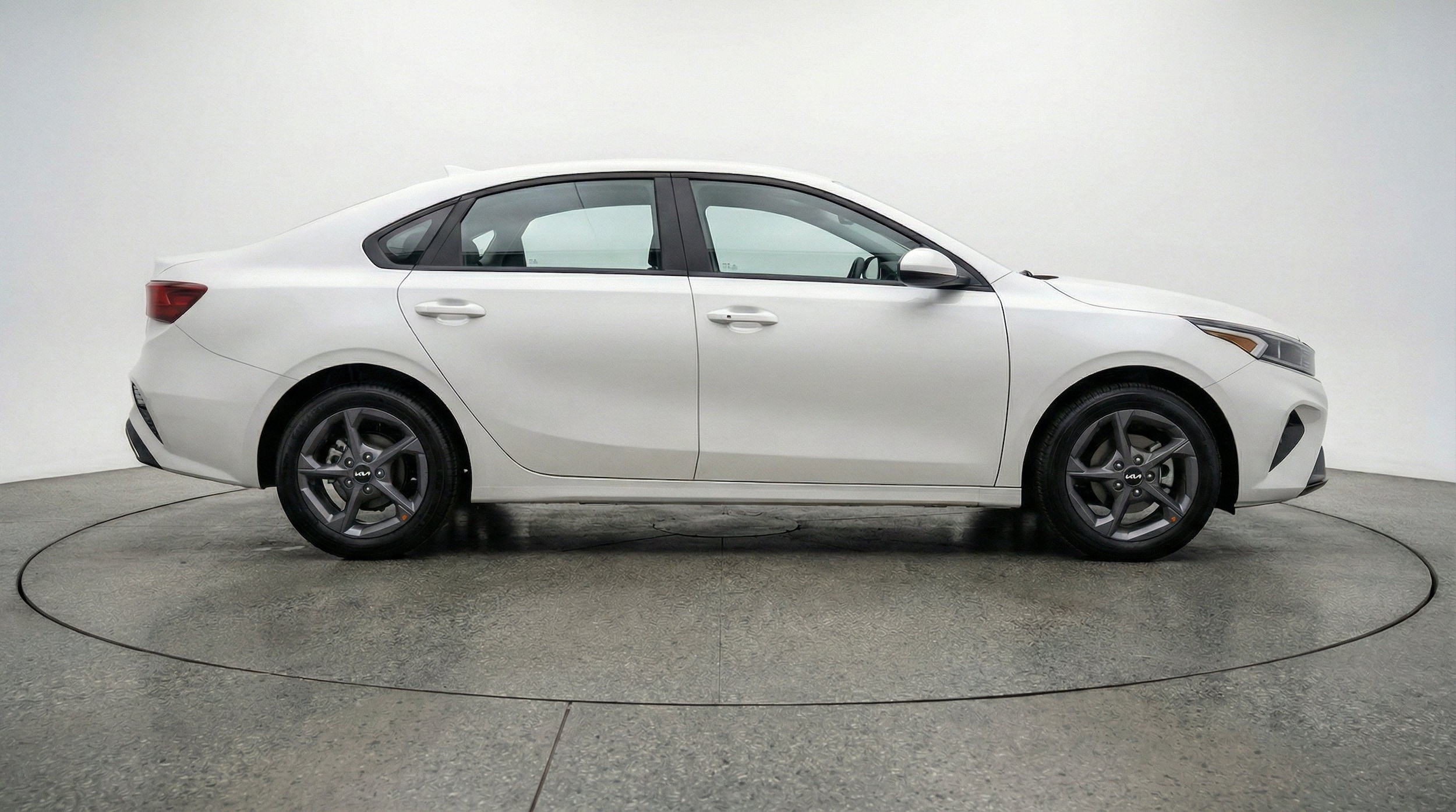 Thumbnail: 2026 Kia K4 - 10