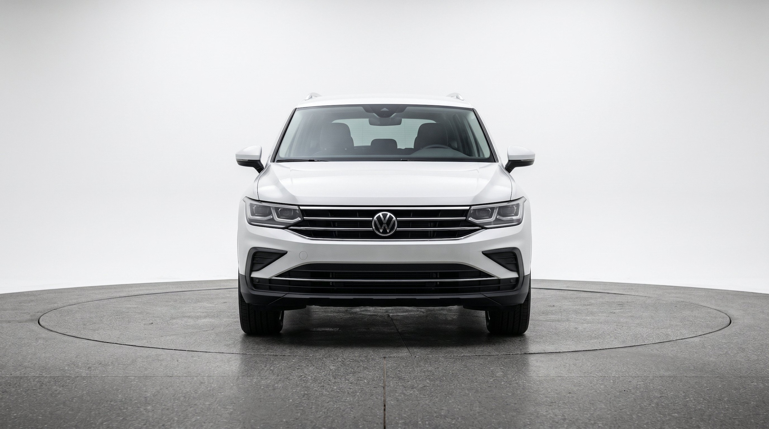 Thumbnail: 2026 Volkswagen Tiguan - 2
