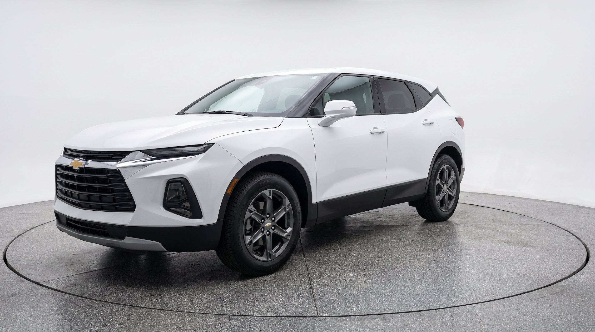 Thumbnail: 2026 Chevrolet Blazer - 3