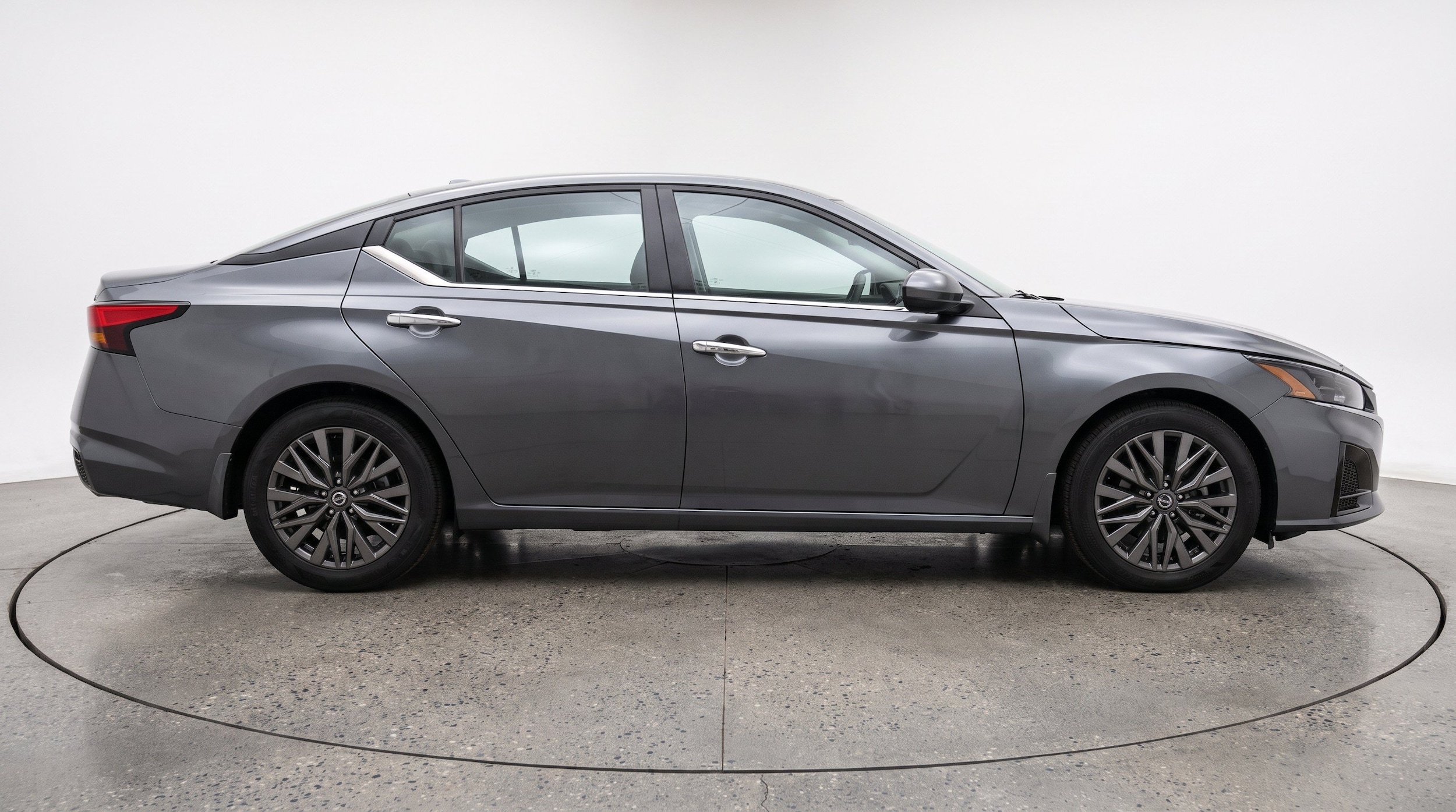 Thumbnail: 2025 Nissan Altima - 10