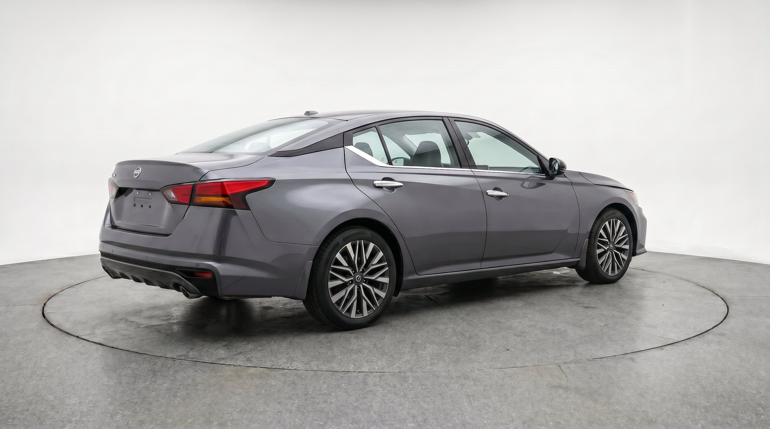 Thumbnail: 2025 Nissan Altima - 9
