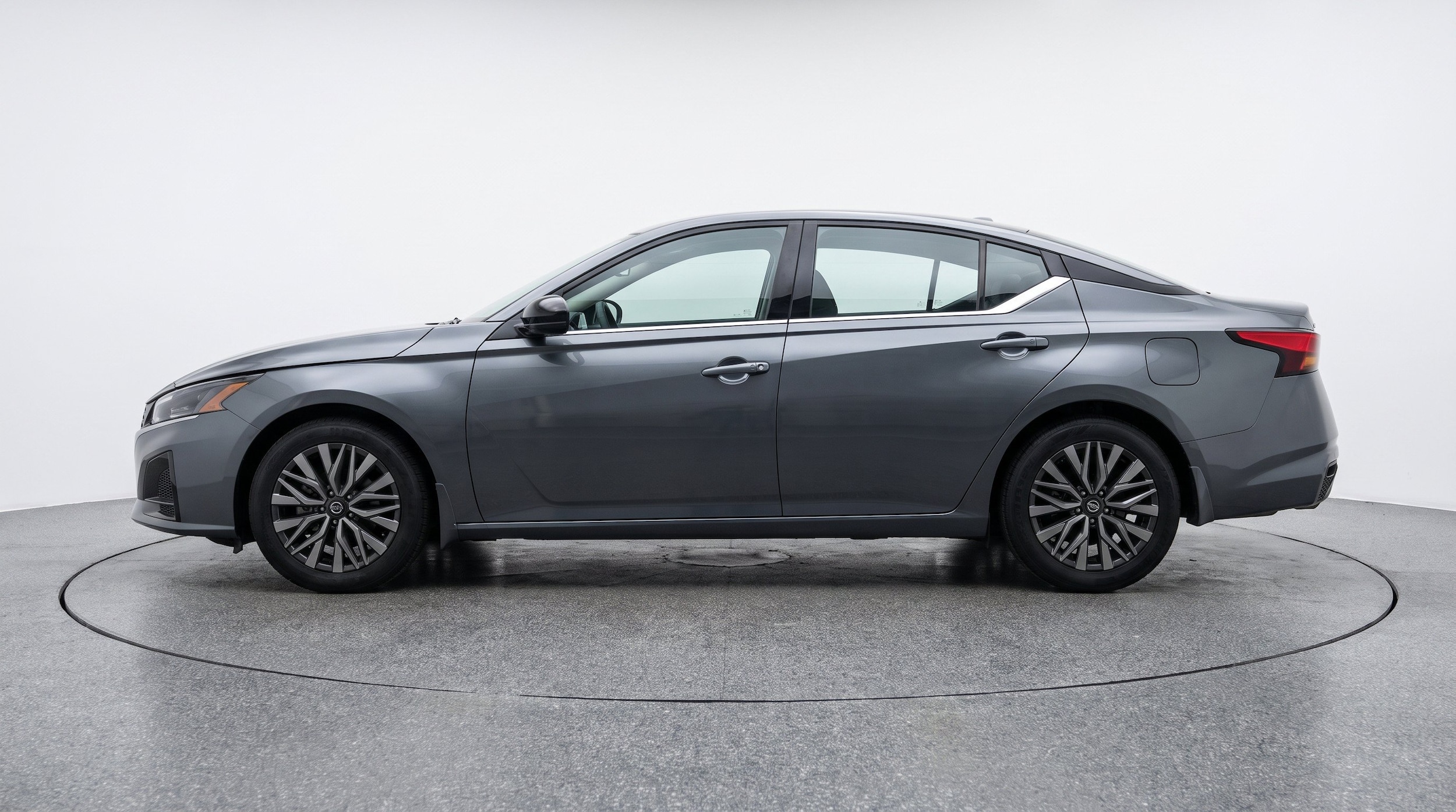 Thumbnail: 2025 Nissan Altima - 5