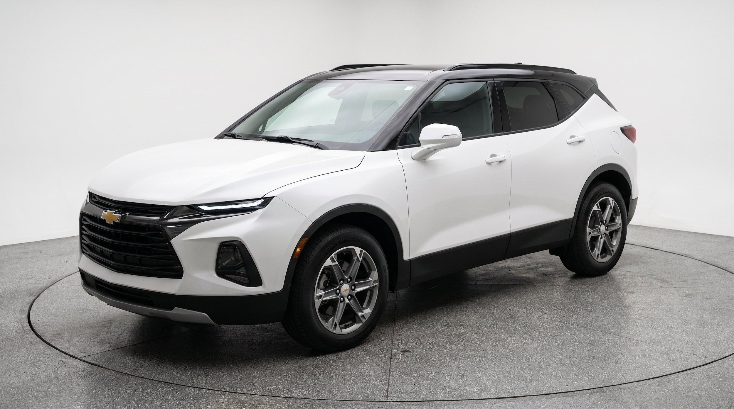 Thumbnail: 2026 Chevrolet Blazer - 3