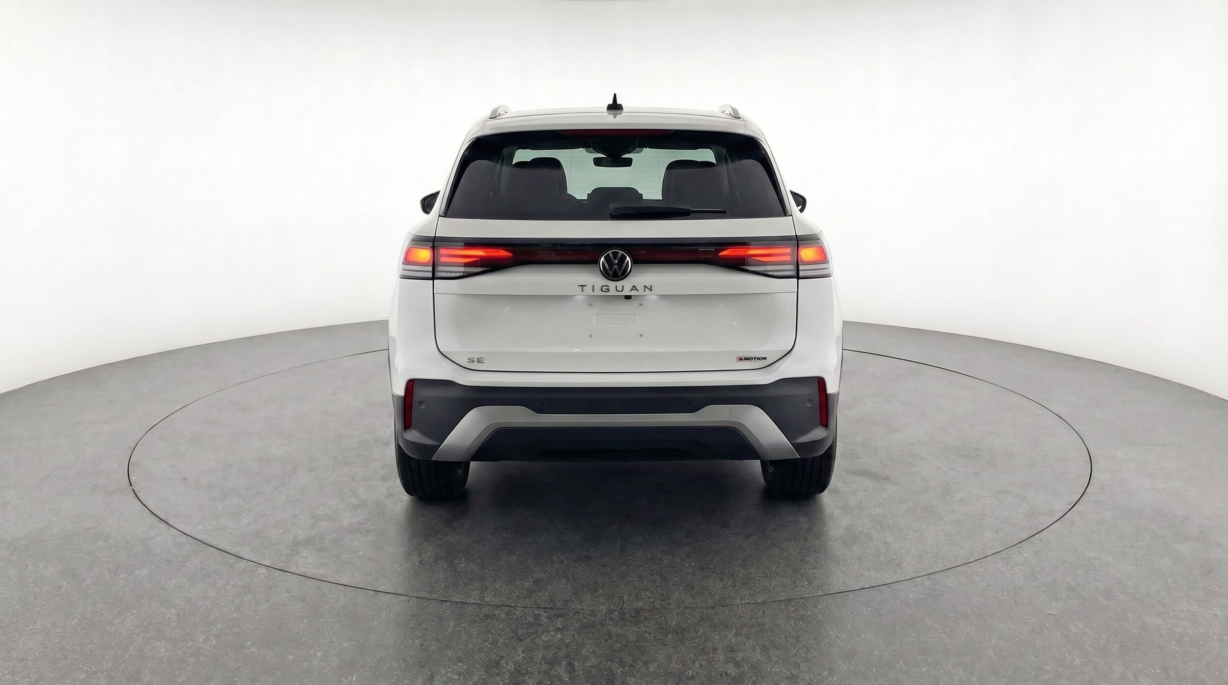Thumbnail: 2026 Volkswagen Tiguan - 7