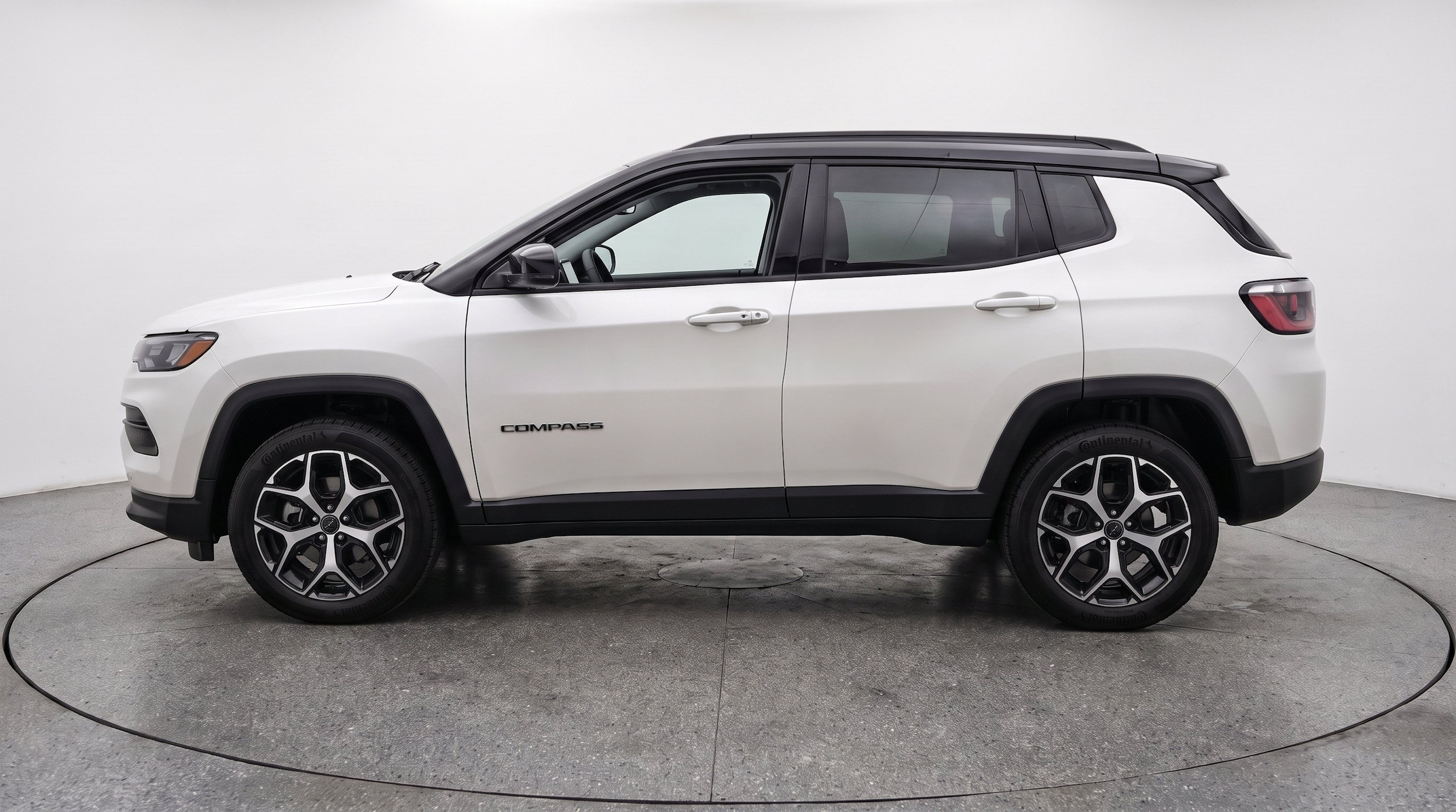 Thumbnail: 2025 Jeep Compass - 5