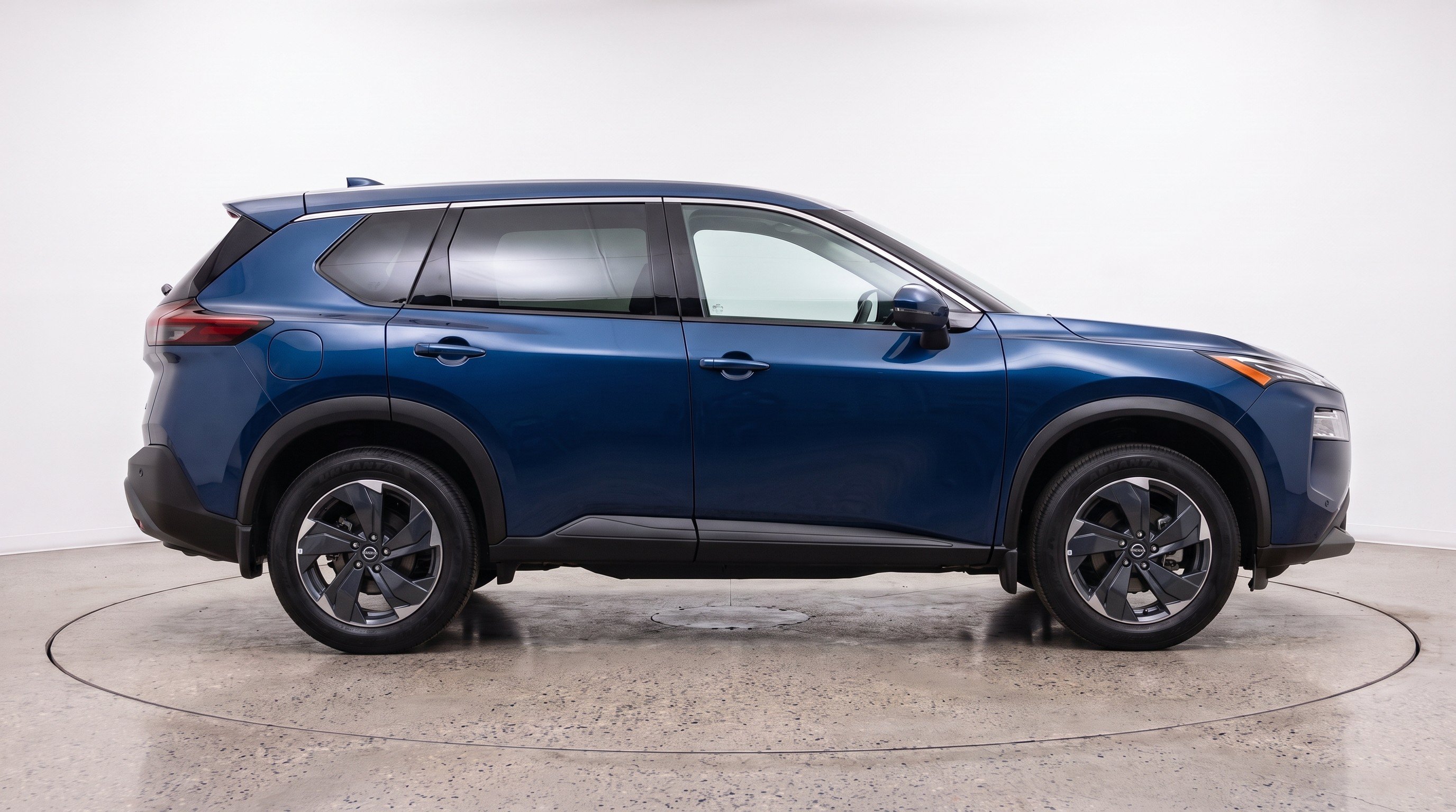 Thumbnail: 2025 Nissan Rogue - 10
