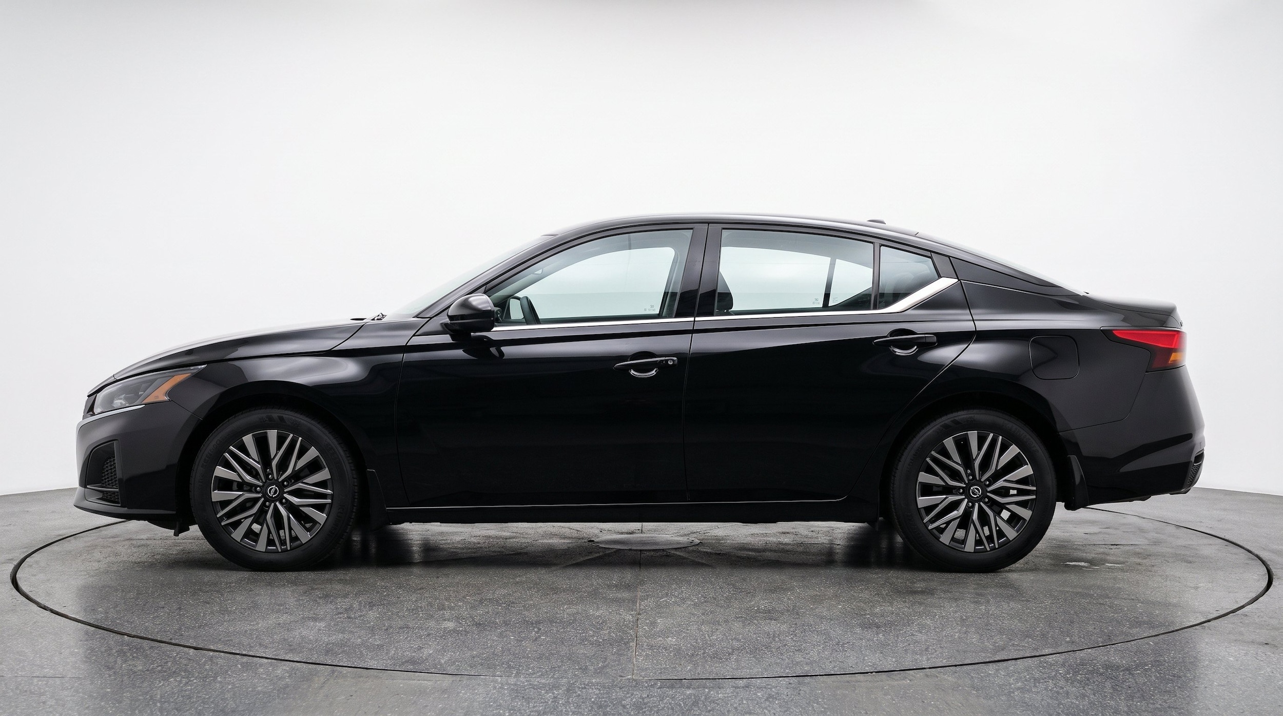 Thumbnail: 2026 Nissan Altima - 5