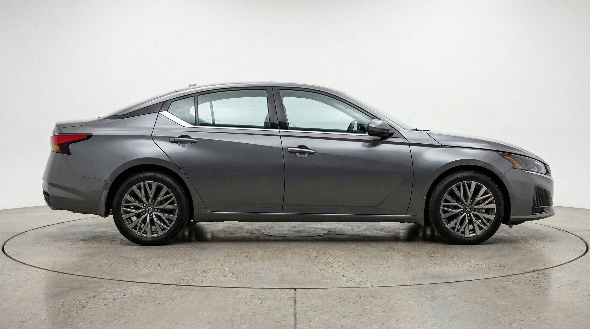 Thumbnail: 2025 Nissan Altima - 10