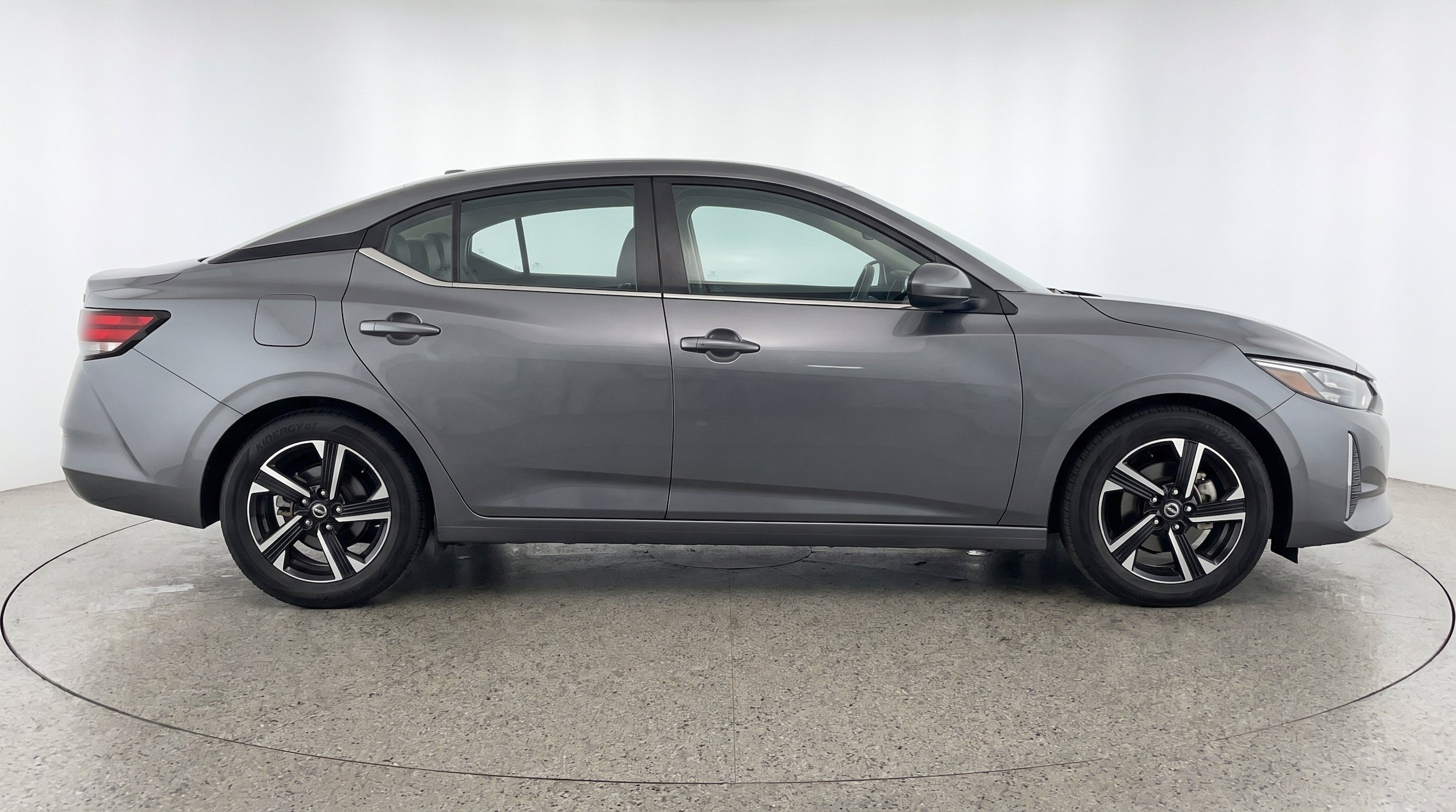 Thumbnail: 2025 Nissan Sentra - 10